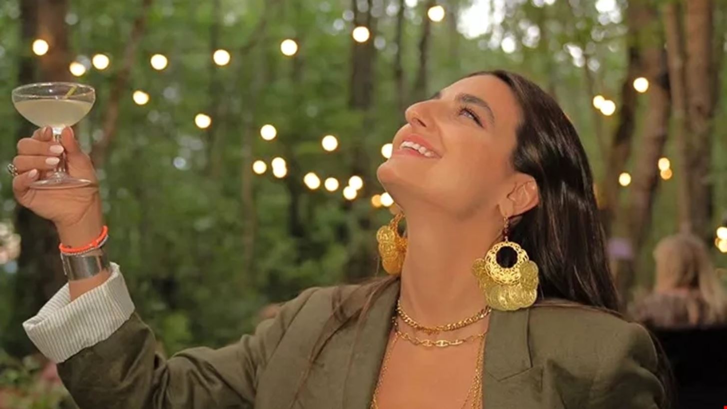 &#x391;&#x3BA;&#x3BF;&#x3BB;&#x3BF;&#x3C5;&#x3B8;&#x3CE;&#x3BD;&#x3C4;&#x3B1;&#x3C2; &#x3C4;&#x3B7; &#x392;&#x3B1;&#x3C3;&#x3B9;&#x3BB;&#x3B9;&#x3BA;&#x3AE; &#x3A1;&#x3BF;&#x3CD;&#x3C3;&#x3C3;&#x3BF;&#x3C5; &#x3C3;&#x3B5; &#x3BC;&#x3B9;&#x3B1; &#x3C3;&#x3C5;&#x3BD;&#x3B1;&#x3C1;&#x3C0;&#x3B1;&#x3C3;&#x3C4;&#x3B9;&#x3BA;&#x3AE; &#x3C0;&#x3B5;&#x3C1;&#x3B9;&#x3C0;&#x3AD;&#x3C4;&#x3B5;&#x3B9;&#x3B1; &#x3C3;&#x3C4;&#x3B7; &#x39D;&#x3CC;&#x3C4;&#x3B9;&#x3BF; &#x393;&#x3B1;&#x3BB;&#x3BB;&#x3AF;&#x3B1;