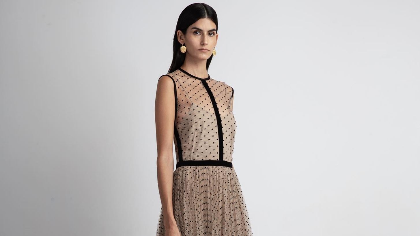 Party Dressing | 10 &#x3C6;&#x3BF;&#x3C1;&#x3AD;&#x3BC;&#x3B1;&#x3C4;&#x3B1; &#x3B1;&#x3C0;&#x3CC; &#x3B5;&#x3BB;&#x3BB;&#x3B7;&#x3BD;&#x3B9;&#x3BA;&#x3AC; brands &#x3C0;&#x3BF;&#x3C5; &#x3B8;&#x3B1; &#x3C6;&#x3BF;&#x3C1;&#x3AD;&#x3C3;&#x3B5;&#x3B9;&#x3C2; &#x3C6;&#x3AD;&#x3C4;&#x3BF;&#x3C2; &#x3C4;&#x3B9;&#x3C2; &#x3B3;&#x3B9;&#x3BF;&#x3C1;&#x3C4;&#x3AD;&#x3C2;