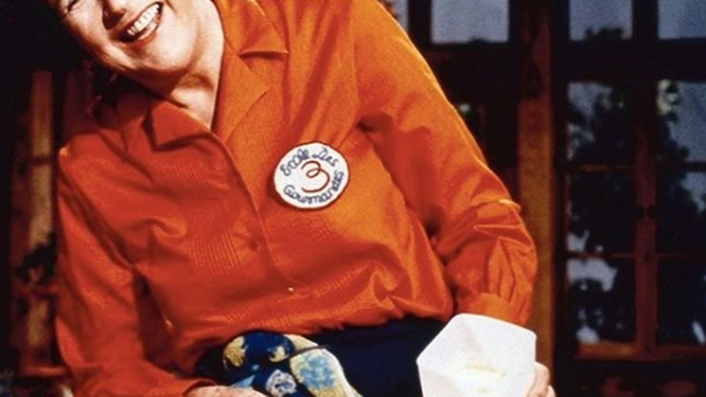 &#x2018;Dishing with Julia Child&#x2019;: &#x39C;&#x3B9;&#x3B1; &#x3BD;&#x3AD;&#x3B1; &#x3C3;&#x3B5;&#x3B9;&#x3C1;&#x3AC; &#x3B1;&#x3BD;&#x3B1;&#x3B2;&#x3B9;&#x3CE;&#x3BD;&#x3B5;&#x3B9; &#x3C4;&#x3B7;&#x3BD; &#x3BA;&#x3BB;&#x3B1;&#x3C3;&#x3B9;&#x3BA;&#x3AE; &#x3BC;&#x3B1;&#x3B3;&#x3B5;&#x3B9;&#x3C1;&#x3B9;&#x3BA;&#x3AE; &#x3C4;&#x3B7;&#x3C2; chef
