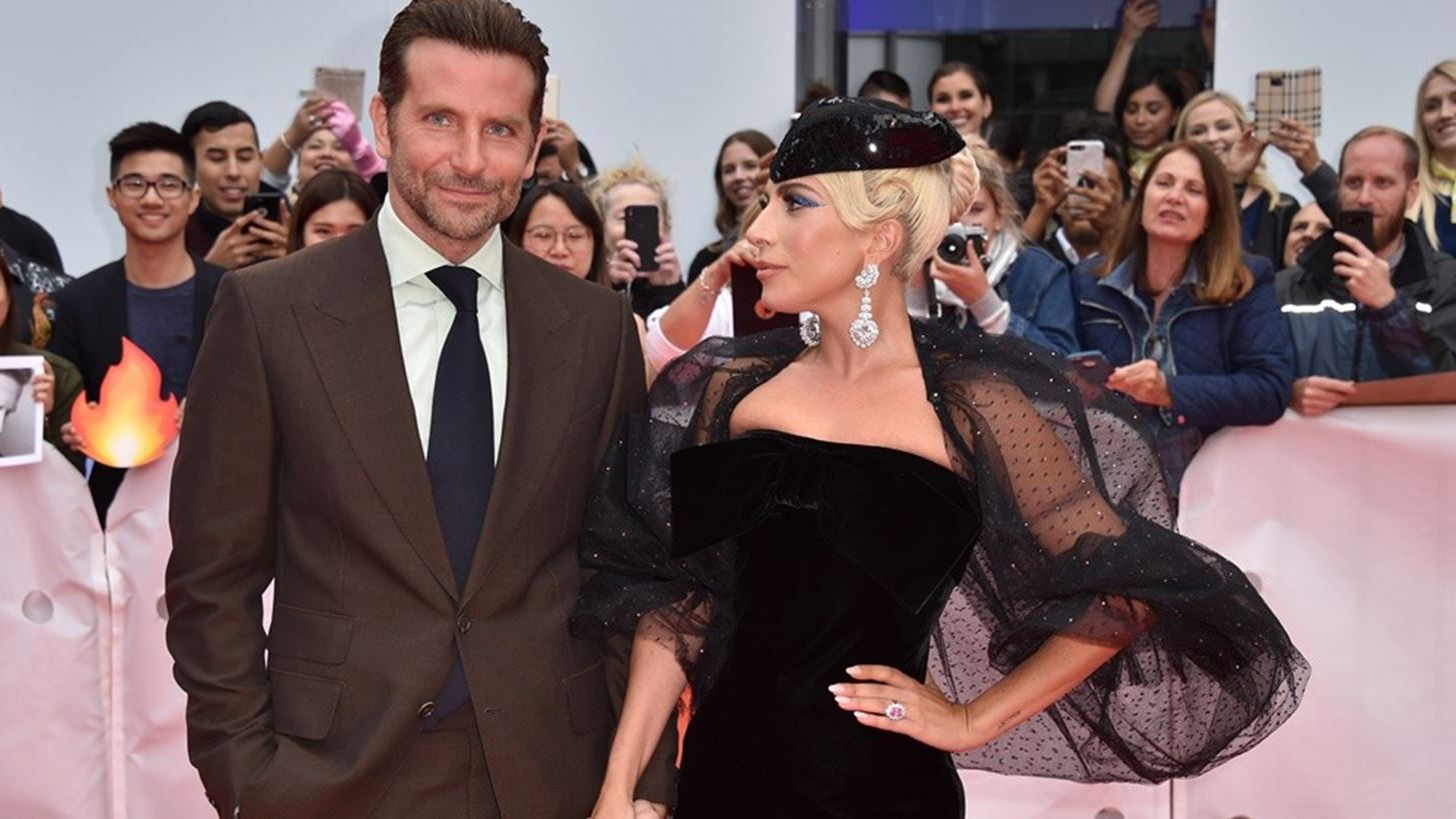 Lady Gaga | &#x397; &#x3B1;&#x3C0;&#x3BF;&#x3BA;&#x3AC;&#x3BB;&#x3C5;&#x3C8;&#x3B7; &#x3B3;&#x3B9;&#x3B1; &#x3C4;&#x3B7;&#x3BD; &#x3C3;&#x3C7;&#x3AD;&#x3C3;&#x3B7; &#x3C4;&#x3B7;&#x3C2; &#x3BC;&#x3B5; &#x3C4;&#x3BF;&#x3BD; Bradley Cooper