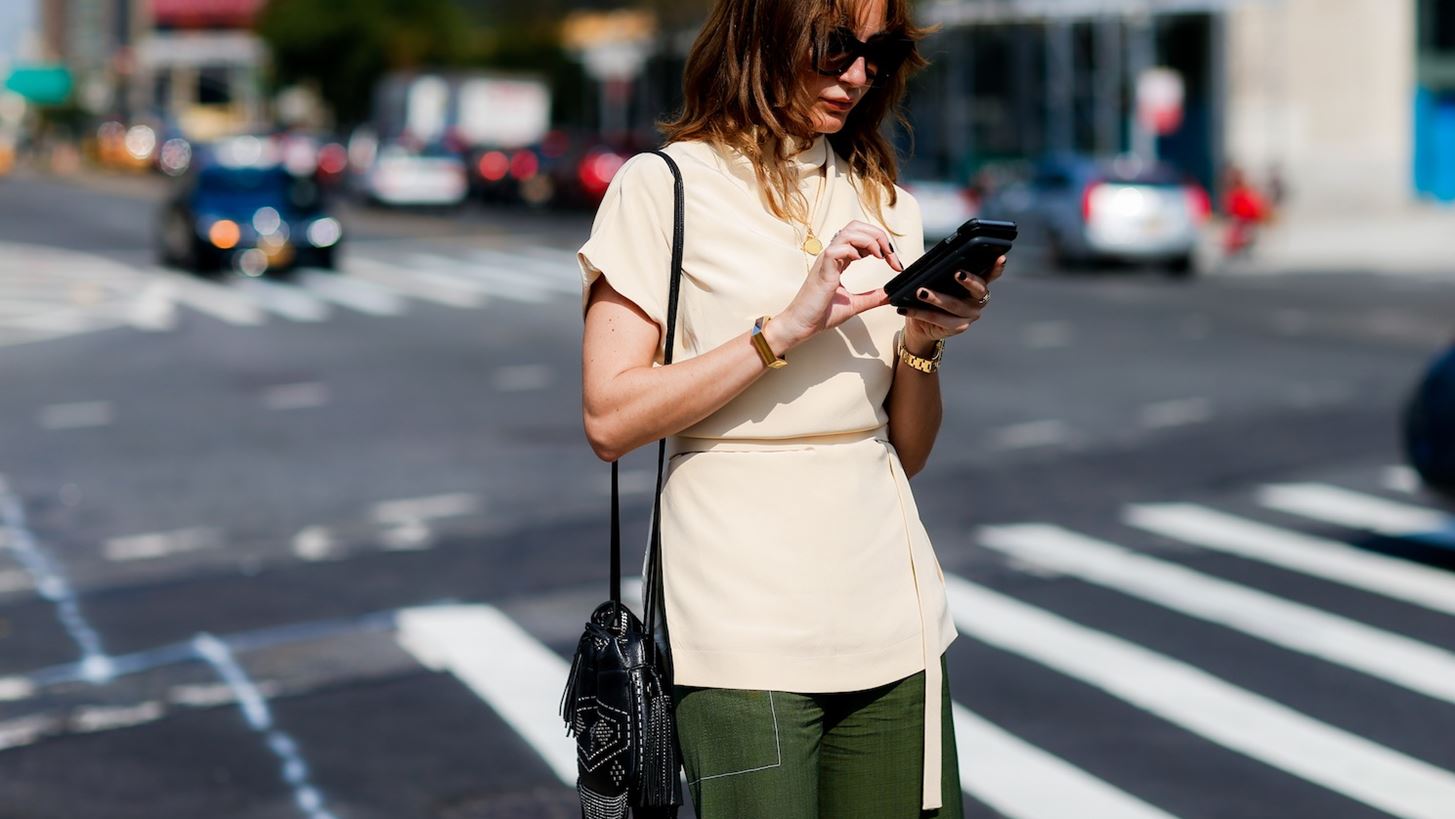 Nude: Η πιο chic απόχρωση κυριαρχεί στα καλοκαιρινά looks