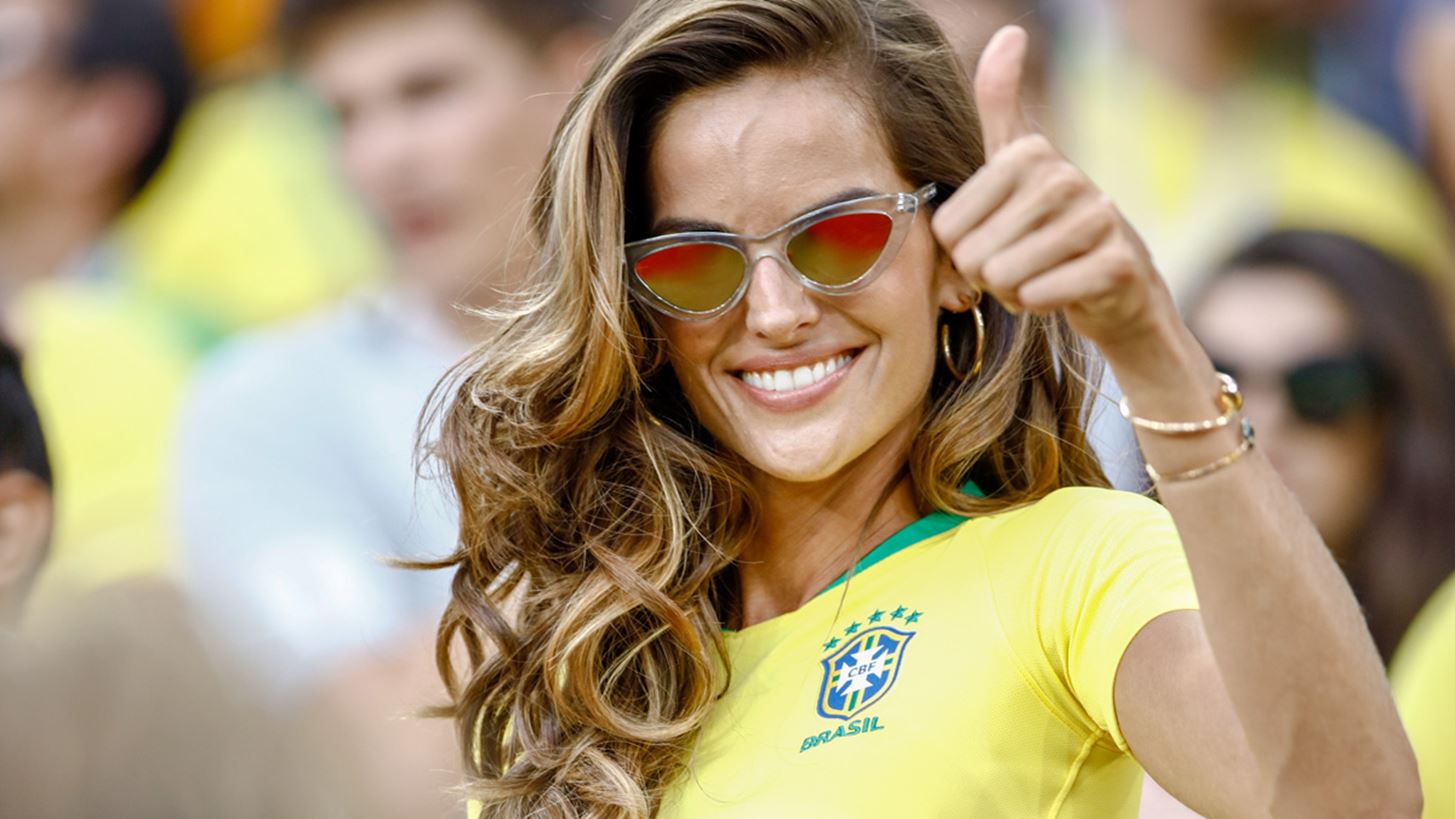 Izabel Goulart | &#x391;&#x3C1;&#x3C1;&#x3B1;&#x3B2;&#x3C9;&#x3BD;&#x3B9;&#x3AC;&#x3C3;&#x3C4;&#x3B7;&#x3BA;&#x3B5; &#x3BA;&#x3B1;&#x3B9; &#x3C0;&#x3C1;&#x3AD;&#x3C0;&#x3B5;&#x3B9; &#x3BD;&#x3B1; &#x3B4;&#x3B5;&#x3B9;&#x3C2; &#x3C4;&#x3BF; &#x3B4;&#x3B1;&#x3C7;&#x3C4;&#x3C5;&#x3BB;&#x3AF;&#x3B4;&#x3B9; &#x3C4;&#x3B7;&#x3C2; (&#x3BF;&#x3C5;&#x3AC;&#x3BF;&#x3C5;!)