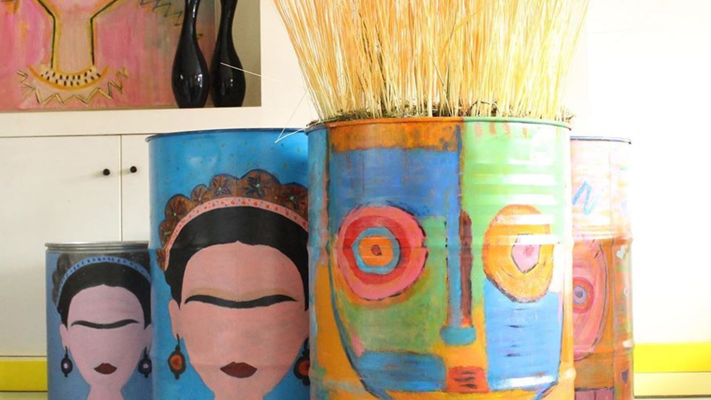 &#x39C;&#x3B9;&#x3B1; &#x3C5;&#x3C0;&#x3B1;&#x3AF;&#x3B8;&#x3C1;&#x3B9;&#x3B1; &#x3AD;&#x3BA;&#x3B8;&#x3B5;&#x3C3;&#x3B7; &#x3BB;&#x3BF;&#x3C5;&#x3BB;&#x3BF;&#x3C5;&#x3B4;&#x3B9;&#x3CE;&#x3BD; &#x3C3;&#x3B5; &#x3C0;&#x3B5;&#x3C1;&#x3B9;&#x3BC;&#x3AD;&#x3BD;&#x3B5;&#x3B9; &#x3C3;&#x3C4;&#x3B7;&#x3BD; &#x3A0;&#x3BB;&#x3B1;&#x3C4;&#x3B5;&#x3AF;&#x3B1; &#x39A;&#x3BF;&#x3BB;&#x3C9;&#x3BD;&#x3B1;&#x3BA;&#x3AF;&#x3BF;&#x3C5;