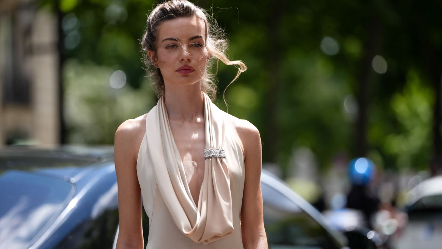 3 value for money &#x3C0;&#x3C1;&#x3BF;&#x3CA;&#x3CC;&#x3BD;&#x3C4;&#x3B1; &#x3BF;&#x3BC;&#x3BF;&#x3C1;&#x3C6;&#x3B9;&#x3AC;&#x3C2; &#x3B1;&#x3C0;&#x3CC; &#x3C4;&#x3B7; Zara &#x3C0;&#x3BF;&#x3C5; &#x3B8;&#x3B1; &#x3C3;&#x3BF;&#x3C5; &#x3C7;&#x3B1;&#x3C1;&#x3AF;&#x3C3;&#x3BF;&#x3C5;&#x3BD; &#x3C4;&#x3BF; &#x3C0;&#x3B9;&#x3BF; &#x3B5;&#x3BD;&#x3C4;&#x3C5;&#x3C0;&#x3C9;&#x3C3;&#x3B9;&#x3B1;&#x3BA;&#x3CC; sunkissed look