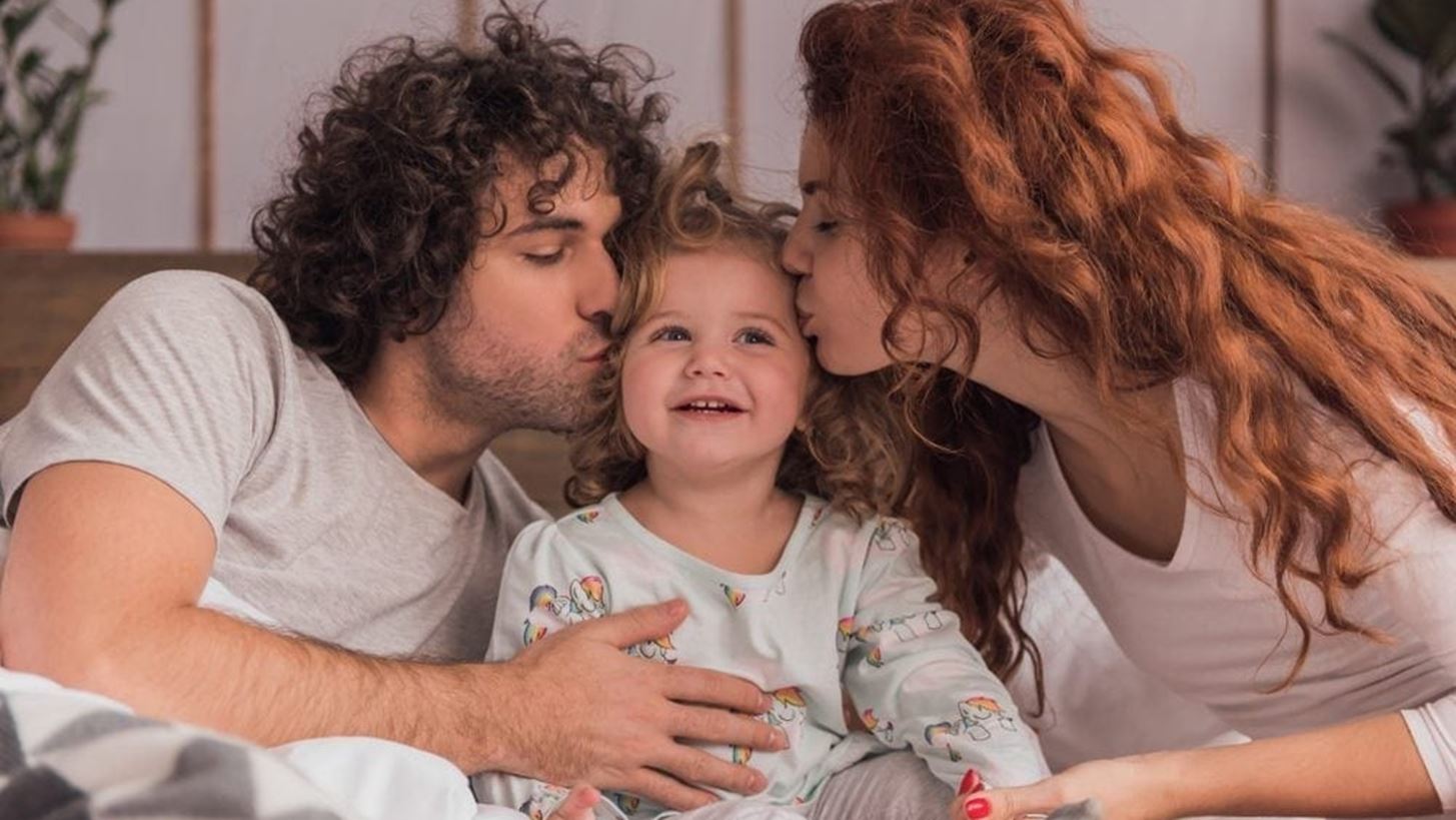 &#x3A5;&#x3C0;&#x3AC;&#x3C1;&#x3C7;&#x3B5;&#x3B9; &#x3C4;&#x3AF;&#x3C0;&#x3BF;&#x3C4;&#x3B1; &#x3C0;&#x3B9;&#x3BF; &#x3B5;&#x3C0;&#x3B5;&#x3AF;&#x3B3;&#x3BF;&#x3BD; &#x3B1;&#x3C0;&#x2019; &#x3C4;&#x3BF; &#x3BD;&#x3B1; &#x3C0;&#x3B5;&#x3C1;&#x3AC;&#x3C3;&#x3BF;&#x3C5;&#x3BC;&#x3B5; &#x3B5;&#x3C5;&#x3C4;&#x3C5;&#x3C7;&#x3B9;&#x3C3;&#x3BC;&#x3AD;&#x3BD;&#x3B5;&#x3C2; &#x3C3;&#x3C4;&#x3B9;&#x3B3;&#x3BC;&#x3AD;&#x3C2; &#x3BC;&#x3B1;&#x3B6;&#x3AF; &#x3BC;&#x3B5; &#x3C4;&#x3B1; &#x3C0;&#x3B1;&#x3B9;&#x3B4;&#x3B9;&#x3AC; &#x3BC;&#x3B1;&#x3C2;;