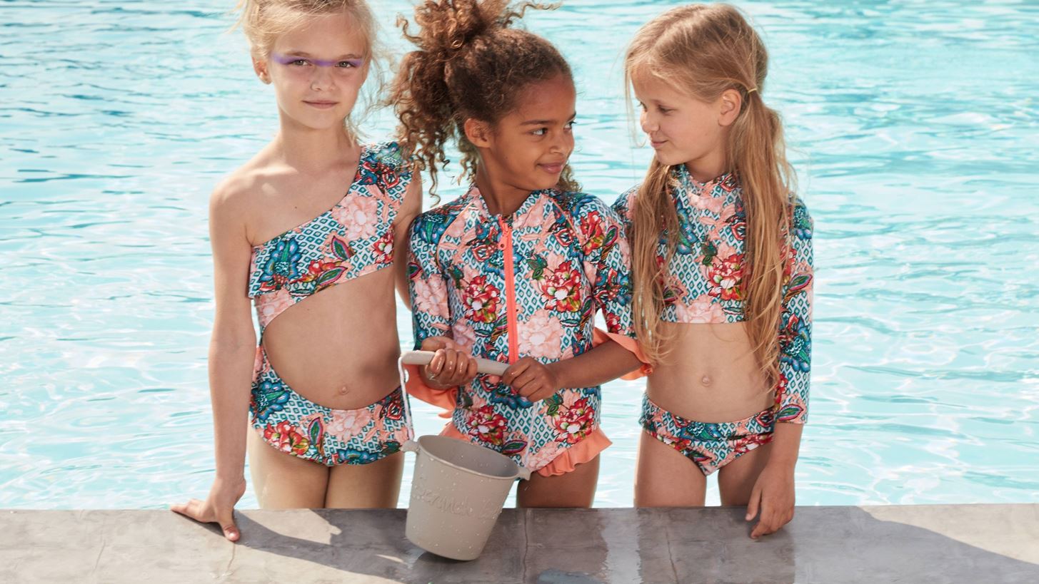 Marie Raxevsky | &#x3A4;&#x3BF; &#x3C0;&#x3C1;&#x3CE;&#x3C4;&#x3BF; &#x3B5;&#x3BB;&#x3BB;&#x3B7;&#x3BD;&#x3B9;&#x3BA;&#x3CC; swimwear brand &#x3C0;&#x3BF;&#x3C5; &#x3BA;&#x3B1;&#x3C4;&#x3B1;&#x3BA;&#x3C4;&#x3AC;&#x3B5;&#x3B9; &#x3C4;&#x3B1; Harrods