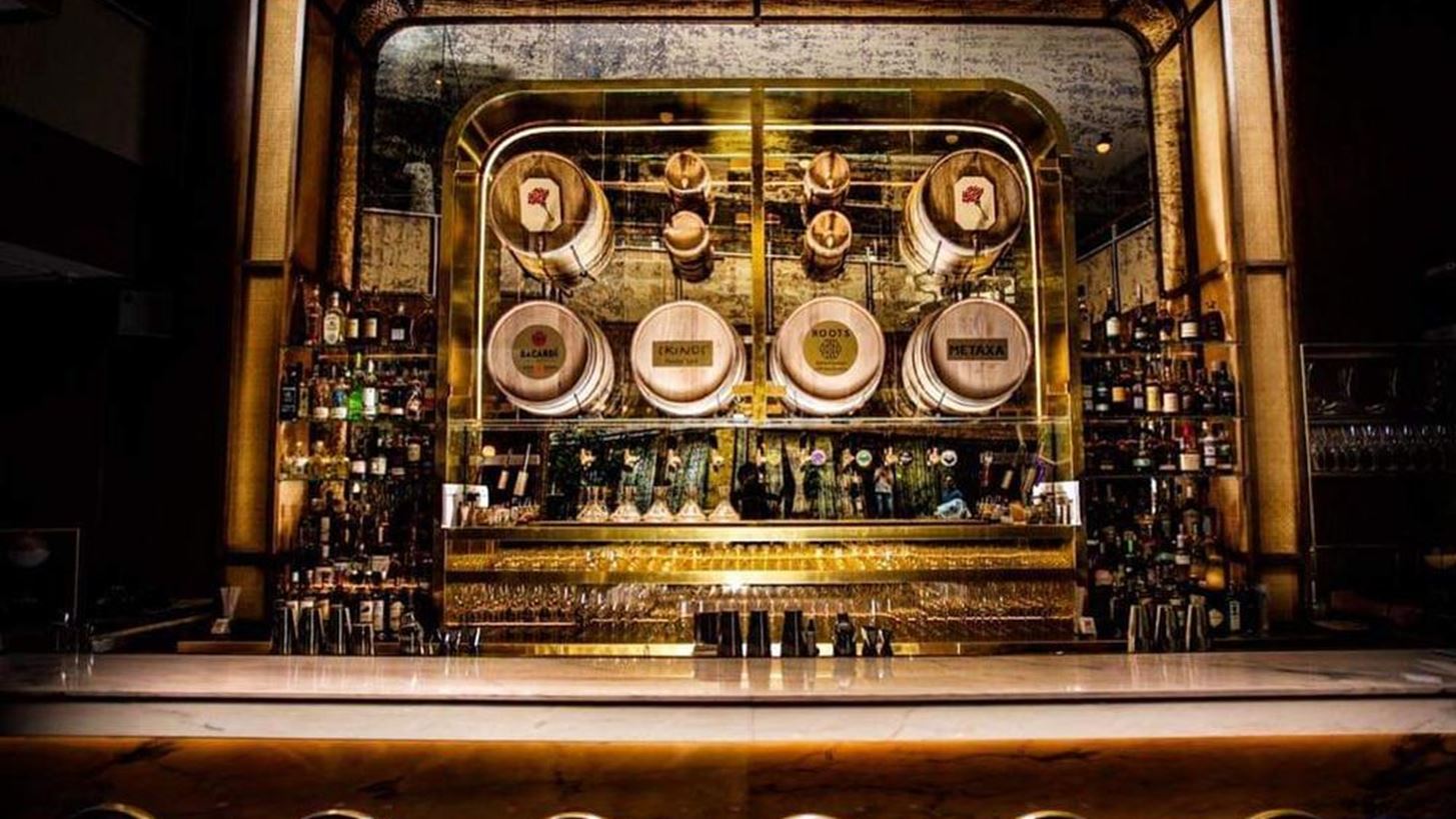 #Tidbits *: Ένα Σένιο Στέκι