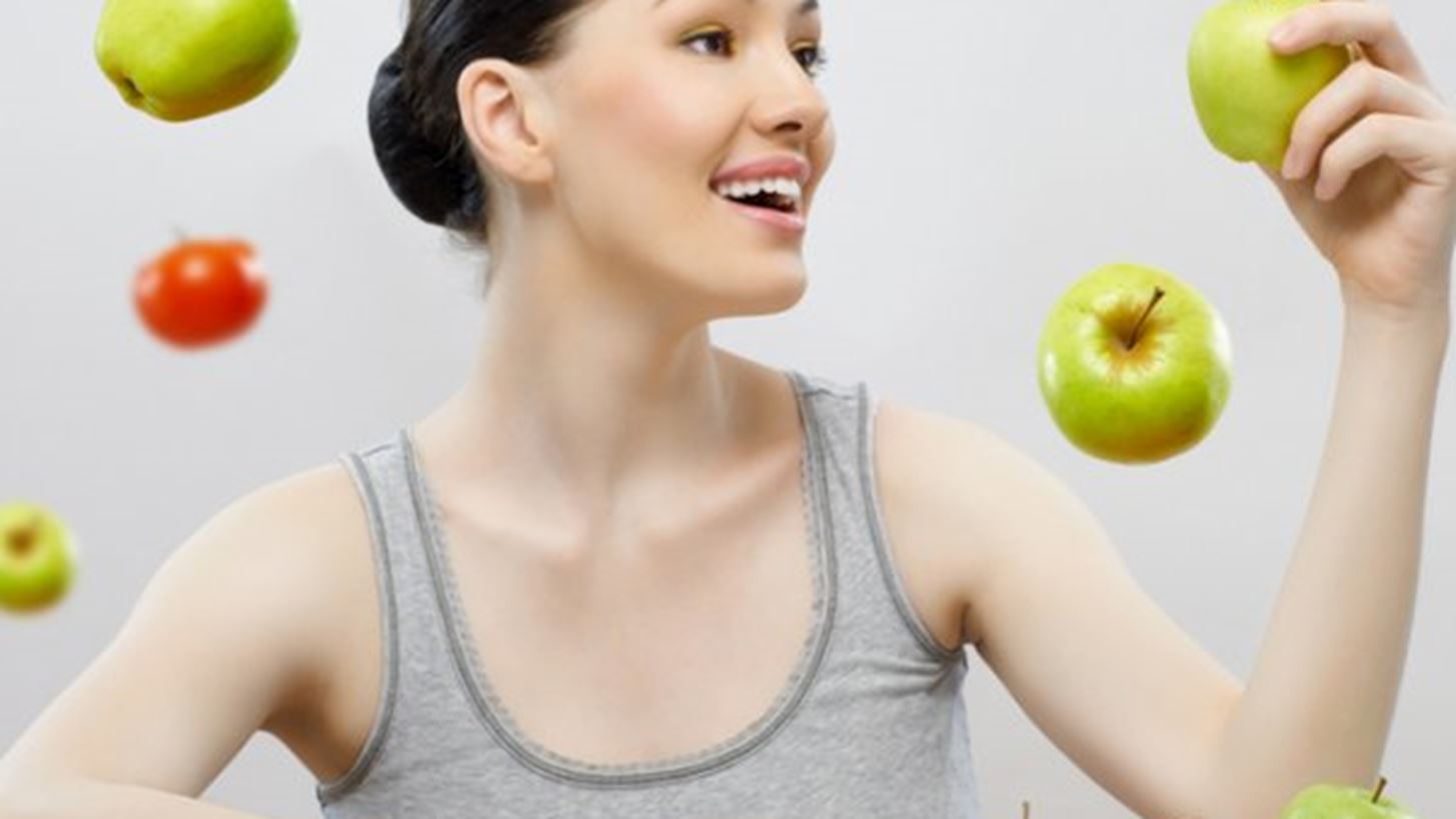 Αν τρώω πιο πολλά φρούτα και λαχανικά θα χάσω βάρος; Η διαιτολόγος απαντά