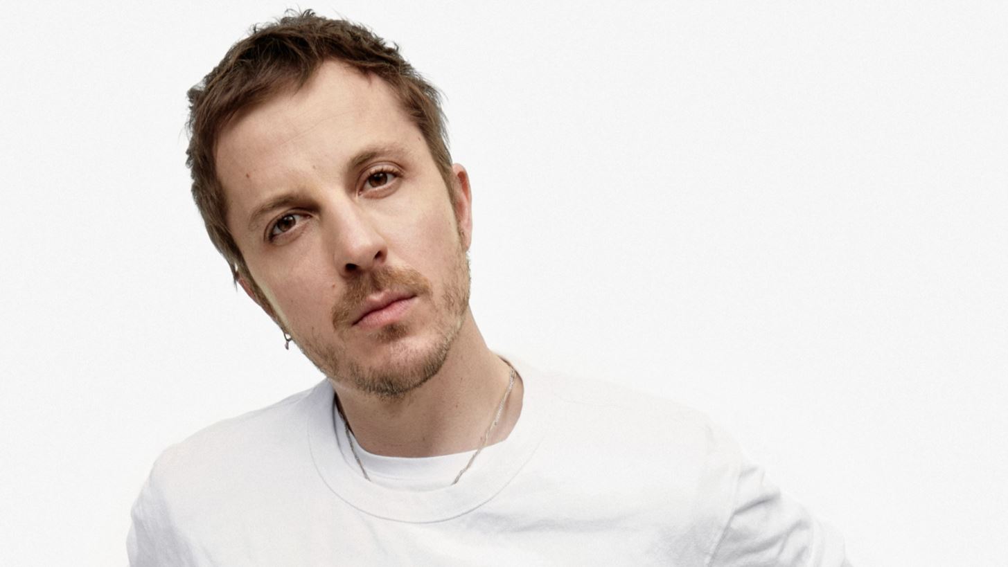 DIESEL | &#x3A3;&#x3C5;&#x3BC;&#x3BC;&#x3B5;&#x3C4;&#x3AD;&#x3C7;&#x3B5;&#x3B9; &#x3B3;&#x3B9;&#x3B1; &#x3C0;&#x3C1;&#x3CE;&#x3C4;&#x3B7; &#x3C6;&#x3BF;&#x3C1;&#x3AC; &#x3C3;&#x3C4;&#x3B7;&#x3BD; &#x3B5;&#x3B2;&#x3B4;&#x3BF;&#x3BC;&#x3AC;&#x3B4;&#x3B1; &#x3BC;&#x3CC;&#x3B4;&#x3B1;&#x3C2; &#x3C4;&#x3BF;&#x3C5; &#x39C;&#x3B9;&#x3BB;&#x3AC;&#x3BD;&#x3BF;&#x3C5;