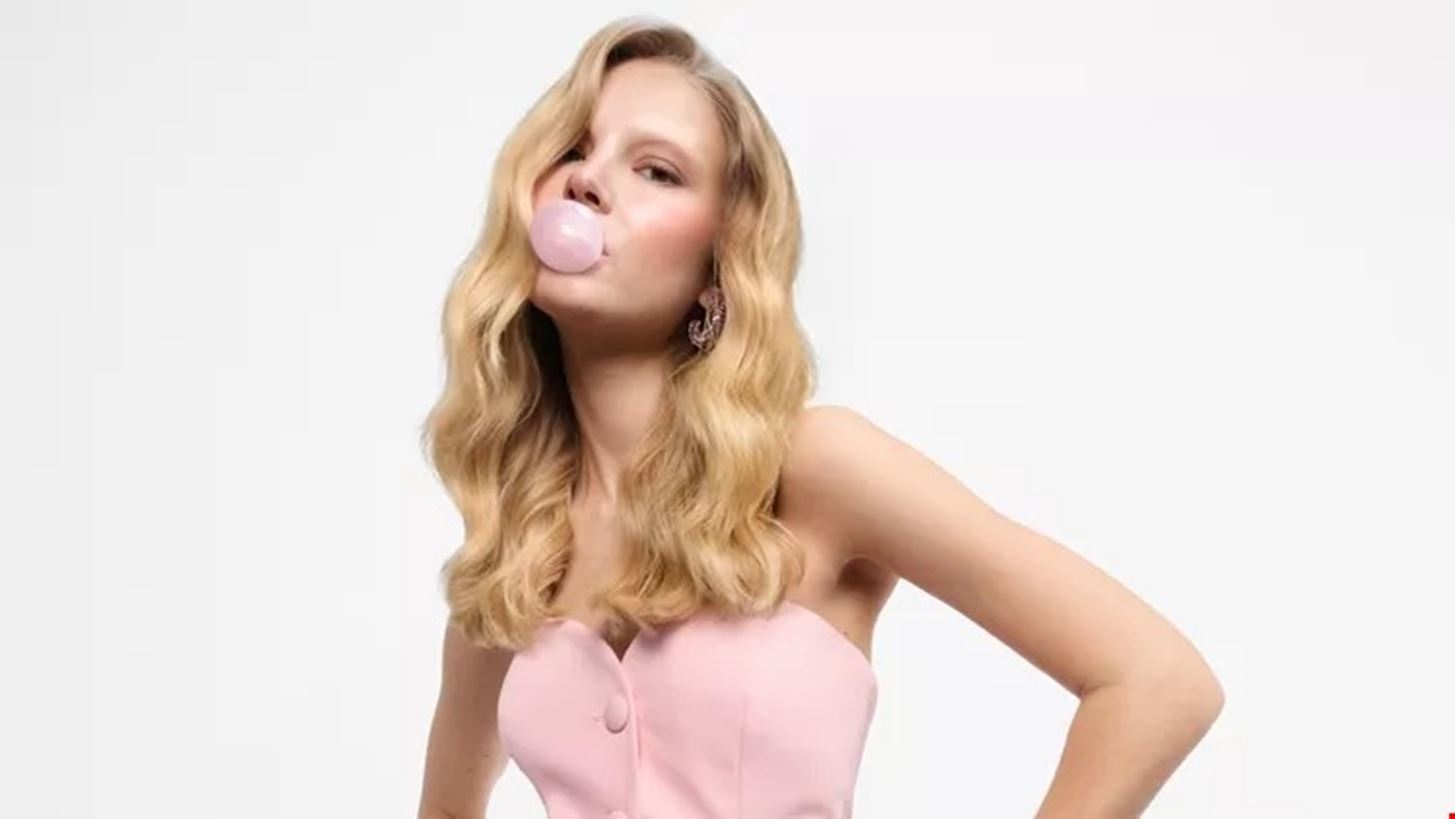 &#x3A0;&#x3BF;&#x3B9;&#x3BF; &#x3B5;&#x3AF;&#x3BD;&#x3B1;&#x3B9; &#x3C4;&#x3BF; &#x3AC;&#x3C1;&#x3C9;&#x3BC;&#x3B1; &#x3BC;&#x3B1;&#x3BB;&#x3BB;&#x3B9;&#x3CE;&#x3BD; &#x3C0;&#x3BF;&#x3C5; &#x3AD;&#x3C7;&#x3BF;&#x3C5;&#x3BD; &#x3BB;&#x3B1;&#x3C4;&#x3C1;&#x3AD;&#x3C8;&#x3B5;&#x3B9; &#x3C4;&#x3B1; &quot; it girls&quot; &#x3C3;&#x3C4;&#x3B1; social media;