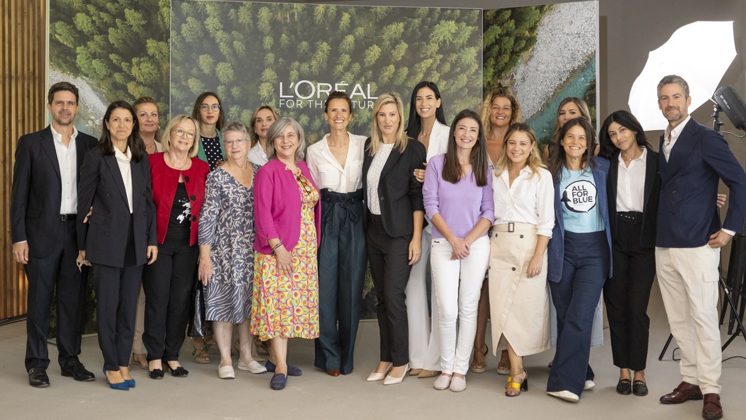 L&#x27;Or&#xE9;al Hellas | &#x3A0;&#x3B1;&#x3C1;&#x3BF;&#x3C5;&#x3C3;&#x3AF;&#x3B1;&#x3C3;&#x3B5; &#x3C4;&#x3B1; &#x3C0;&#x3BB;&#x3AC;&#x3BD;&#x3B1; &#x3B2;&#x3B9;&#x3C9;&#x3C3;&#x3B9;&#x3BC;&#x3CC;&#x3C4;&#x3B7;&#x3C4;&#x3B1;&#x3C2; &#x3C4;&#x3B7;&#x3C2; &#x3B5;&#x3C4;&#x3B1;&#x3B9;&#x3C1;&#x3B5;&#x3AF;&#x3B1;&#x3C2;