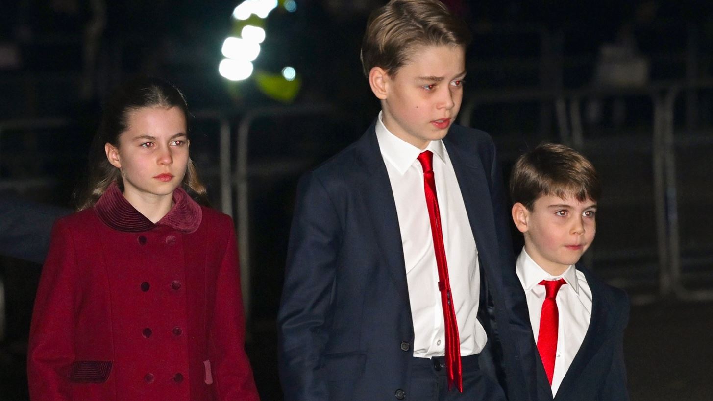 &#x3A0;&#x3C1;&#x3AF;&#x3B3;&#x3BA;&#x3B9;&#x3C0;&#x3B1;&#x3C2; George, &#x3C0;&#x3C1;&#x3B9;&#x3B3;&#x3BA;&#x3AF;&#x3C0;&#x3B9;&#x3C3;&#x3C3;&#x3B1; Charlotte &#x3BA;&#x3B1;&#x3B9; &#x3C0;&#x3C1;&#x3AF;&#x3B3;&#x3BA;&#x3B9;&#x3C0;&#x3B1;&#x3C2; Louis &#x3C3;&#x3B5; &#x3B1;&#x3C0;&#x3CC;&#x3BB;&#x3C5;&#x3C4;&#x3B1; &#x3C7;&#x3C1;&#x3B9;&#x3C3;&#x3C4;&#x3BF;&#x3C5;&#x3B3;&#x3B5;&#x3BD;&#x3BD;&#x3B9;&#x3AC;&#x3C4;&#x3B9;&#x3BA;&#x3BF; &#x3C0;&#x3BD;&#x3B5;&#x3CD;&#x3BC;&#x3B1;