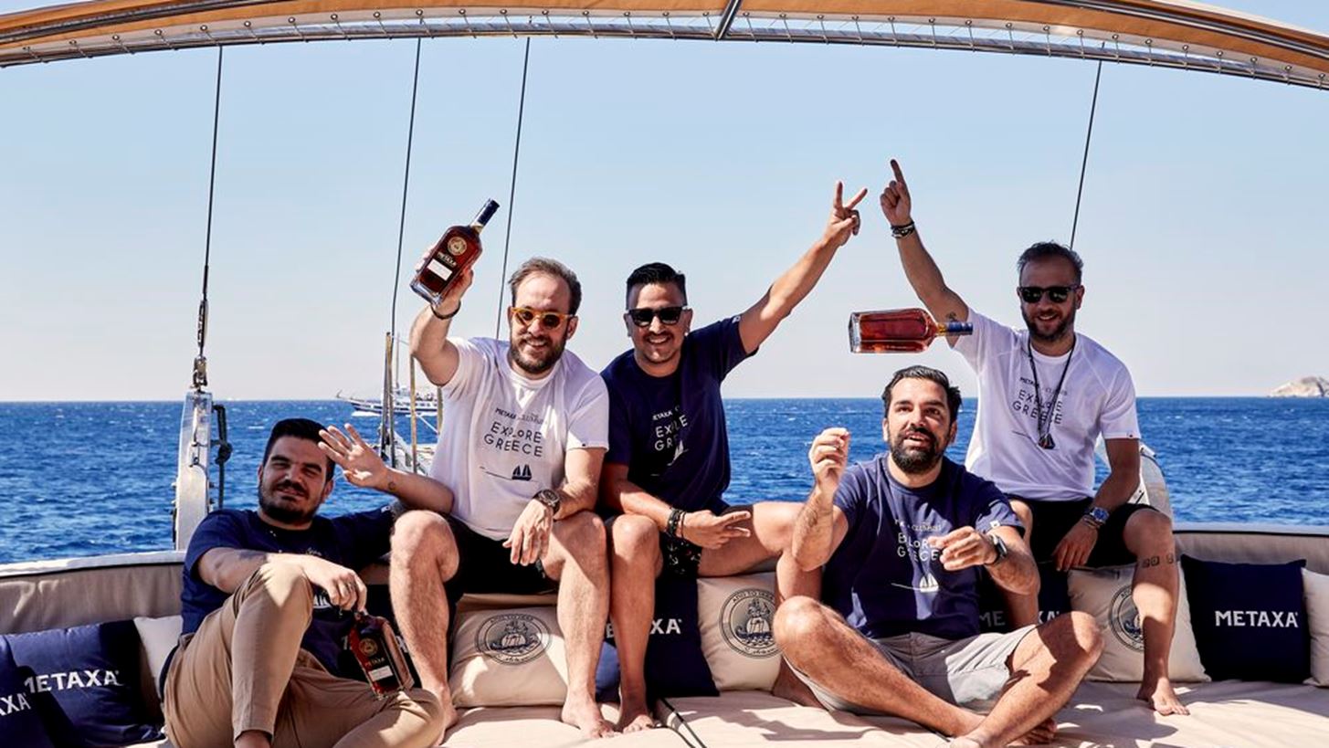 #Tidbits *: Sail Away