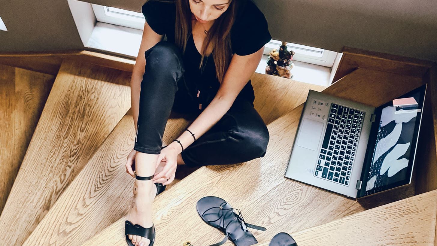 3 tips για σωστή συντήρηση των δερμάτινων σανδαλιών