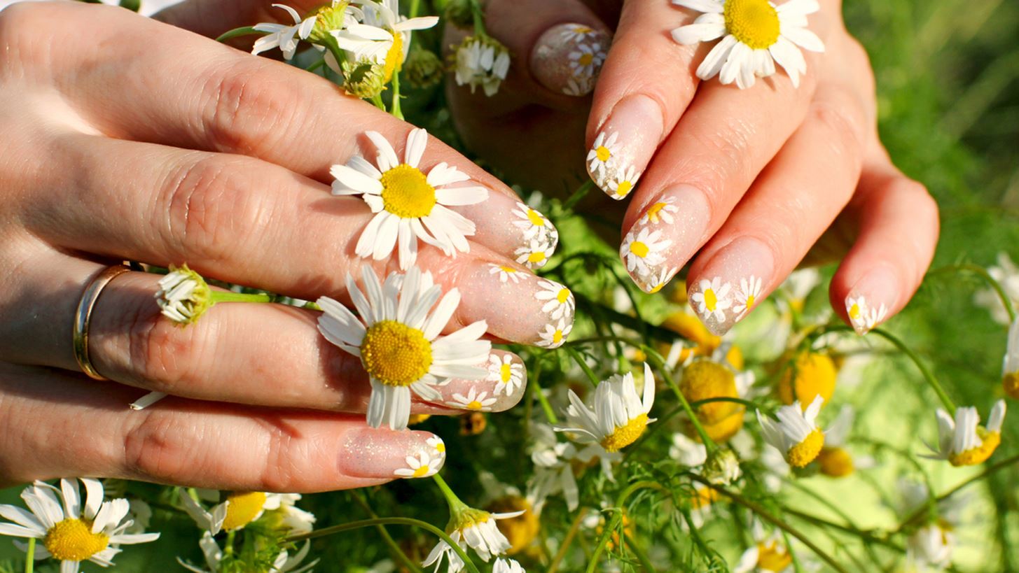 Daisy Nail Art |  &#x3A0;&#x3C1;&#x3BF;&#x3B2;&#x3BB;&#x3AD;&#x3C0;&#x3B5;&#x3C4;&#x3B1;&#x3B9; &#x3BD;&#x3B1; &#x3B3;&#x3AF;&#x3BD;&#x3B5;&#x3B9; &#x3C4;&#x3BF; &#x3B1;&#x3B3;&#x3B1;&#x3C0;&#x3B7;&#x3BC;&#x3AD;&#x3BD;&#x3BF; &#x3BC;&#x3B1;&#x3C2; &#x3BC;&#x3B1;&#x3BD;&#x3B9;&#x3BA;&#x3B9;&#x3BF;&#x3CD;&#x3C1; &#x3C6;&#x3AD;&#x3C4;&#x3BF;&#x3C2;