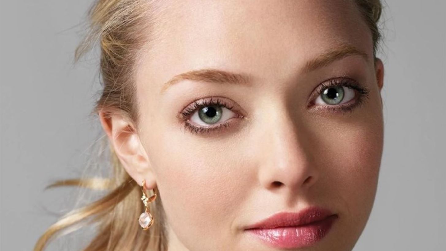 Amanda Seyfried: &#x397; &#x3C0;&#x3C1;&#x3CE;&#x3C4;&#x3B7; &#x3B2;&#x3CC;&#x3BB;&#x3C4;&#x3B1; &#x3BC;&#x3B5; &#x3C4;&#x3B7;&#x3BD; &#x3BA;&#x3CC;&#x3C1;&#x3B7; &#x3C4;&#x3B7;&#x3C2;
