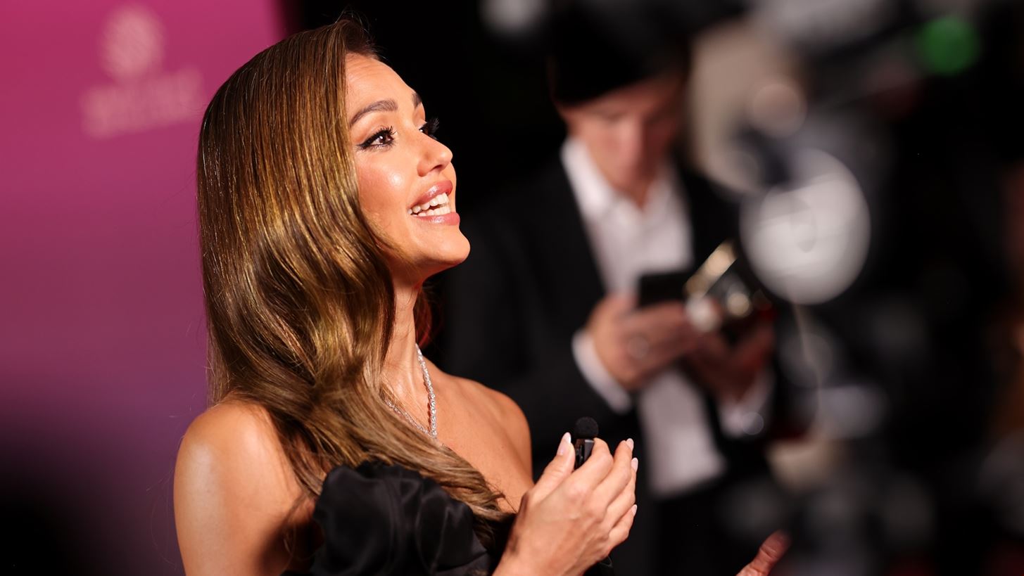 Jessica Alba | 11 &#x3C7;&#x3C1;&#x3CC;&#x3BD;&#x3B9;&#x3B1; &#x3BD;&#x3B5;&#x3CC;&#x3C4;&#x3B5;&#x3C1;&#x3CC;&#x3C2; &#x3C4;&#x3B7;&#x3C2;, &#x3BF; &#x3BD;&#x3AD;&#x3BF;&#x3C2; &#x3AC;&#x3BD;&#x3C4;&#x3C1;&#x3B1;&#x3C2; &#x3C3;&#x3C4;&#x3B7; &#x3B6;&#x3C9;&#x3AE; &#x3C4;&#x3B7;&#x3C2;