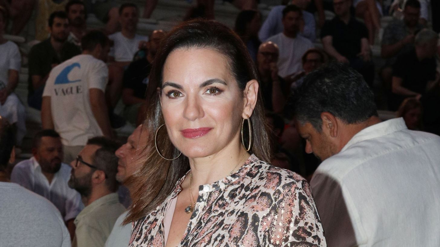&#x38C;&#x3BB;&#x3B3;&#x3B1; &#x39A;&#x3B5;&#x3C6;&#x3B1;&#x3BB;&#x3BF;&#x3B3;&#x3B9;&#x3AC;&#x3BD;&#x3BD;&#x3B7; | &#x397; &#x3B5;&#x3BC;&#x3C6;&#x3AC;&#x3BD;&#x3B9;&#x3C3;&#x3B7; &#x3BC;&#x3B5; &#x3BB;&#x3B5;&#x3C5;&#x3BA;&#x3CC; &#x3C6;&#x3CC;&#x3C1;&#x3B5;&#x3BC;&#x3B1; &#x3BA;&#x3B1;&#x3B9; &#x3C7;&#x3C1;&#x3C5;&#x3C3;&#x3AD;&#x3C2; &#x3B5;&#x3C3;&#x3C0;&#x3B1;&#x3BD;&#x3C4;&#x3C1;&#x3AF;&#x3B3;&#x3B9;&#x3B5;&#x3C2; &#x3C3;&#x3C4;&#x3BF; &#x397;&#x3C1;&#x3CE;&#x3B4;&#x3B5;&#x3B9;&#x3BF;