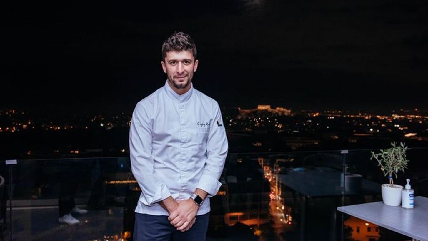#Tidbits *: &#x39F; Michelin-starred Geoffrey Rembert &#x3C3;&#x3C4;&#x3BF; La Suite Lounge