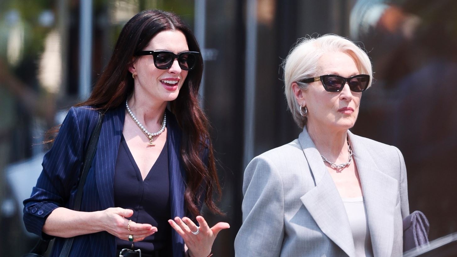 The Devil Wears Prada 2 | &#x38C;&#x3C4;&#x3B1;&#x3BD; &#x3B7; &#x3BC;&#x3CC;&#x3B4;&#x3B1; &#x3B1;&#x3C0;&#x3BF;&#x3BA;&#x3B1;&#x3BB;&#x3CD;&#x3C0;&#x3C4;&#x3B5;&#x3C4;&#x3B1;&#x3B9; &#x3C0;&#x3C1;&#x3B9;&#x3BD; &#x3C4;&#x3B7;&#x3BD; &#x3C0;&#x3C1;&#x3B5;&#x3BC;&#x3B9;&#x3AD;&#x3C1;&#x3B1;, &#x3C4;&#x3B9; &#x3BC;&#x3AD;&#x3BD;&#x3B5;&#x3B9;;