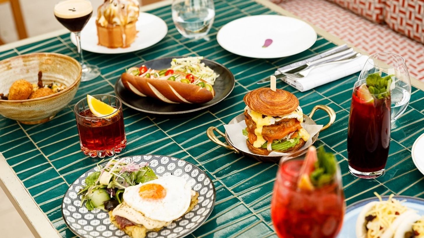 #Tidbits *: Brunch &#x3C3;&#x3C4;&#x3B7;&#x3BD; &#x391;&#x3B8;&#x3B7;&#x3BD;&#x3B1;&#x3CA;&#x3BA;&#x3AE; &#x3A1;&#x3B9;&#x3B2;&#x3B9;&#x3AD;&#x3C1;&#x3B1;