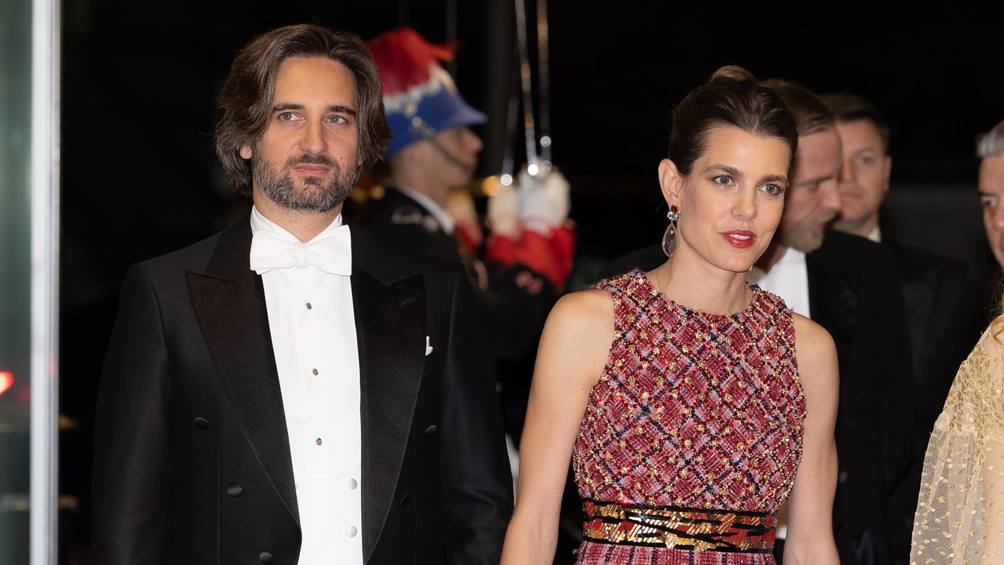 Charlotte Casiraghi | &#x395;&#x3AF;&#x3BD;&#x3B1;&#x3B9; &#x3AD;&#x3B3;&#x3BA;&#x3C5;&#x3BF;&#x3C2; &#x3C3;&#x3C4;&#x3BF; &#x3C4;&#x3C1;&#x3AF;&#x3C4;&#x3BF; &#x3C0;&#x3B1;&#x3B9;&#x3B4;&#x3AF; &#x3C4;&#x3B7;&#x3C2;;