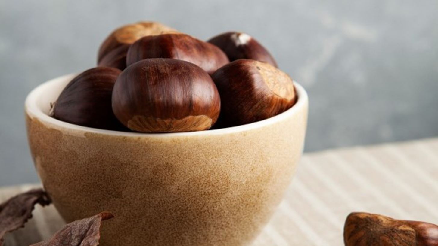 Πώς να ψήσεις ή να βράσεις τα κάστανα και τι σου προσφέρουν;