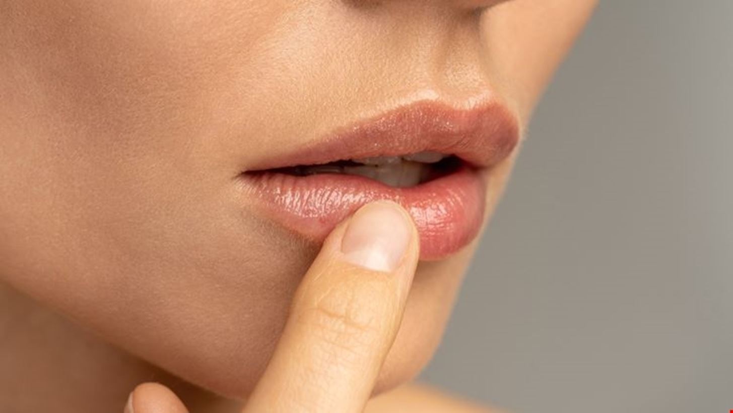 Soft Lips | &#x3A4;&#x3BF; hack &#x3B1;&#x3C0;&#x3BF;&#x3BB;&#x3AD;&#x3C0;&#x3B9;&#x3C3;&#x3B7;&#x3C2; &#x3C7;&#x3B5;&#x3B9;&#x3BB;&#x3B9;&#x3CE;&#x3BD; &#x3C0;&#x3BF;&#x3C5; &#x3AD;&#x3C7;&#x3B5;&#x3B9; &#x3B3;&#x3AF;&#x3BD;&#x3B5;&#x3B9; viral &#x3C3;&#x3C4;&#x3B1; social media &#x3B4;&#x3B5;&#x3BD; &#x3B5;&#x3AF;&#x3BD;&#x3B1;&#x3B9; &#x3C4;&#x3CC;&#x3C3;&#x3BF; &#x3B1;&#x3C3;&#x3C6;&#x3B1;&#x3BB;&#x3AD;&#x3C2; &#x3CC;&#x3C3;&#x3BF; &#x3B4;&#x3B5;&#x3AF;&#x3C7;&#x3BD;&#x3B5;&#x3B9;