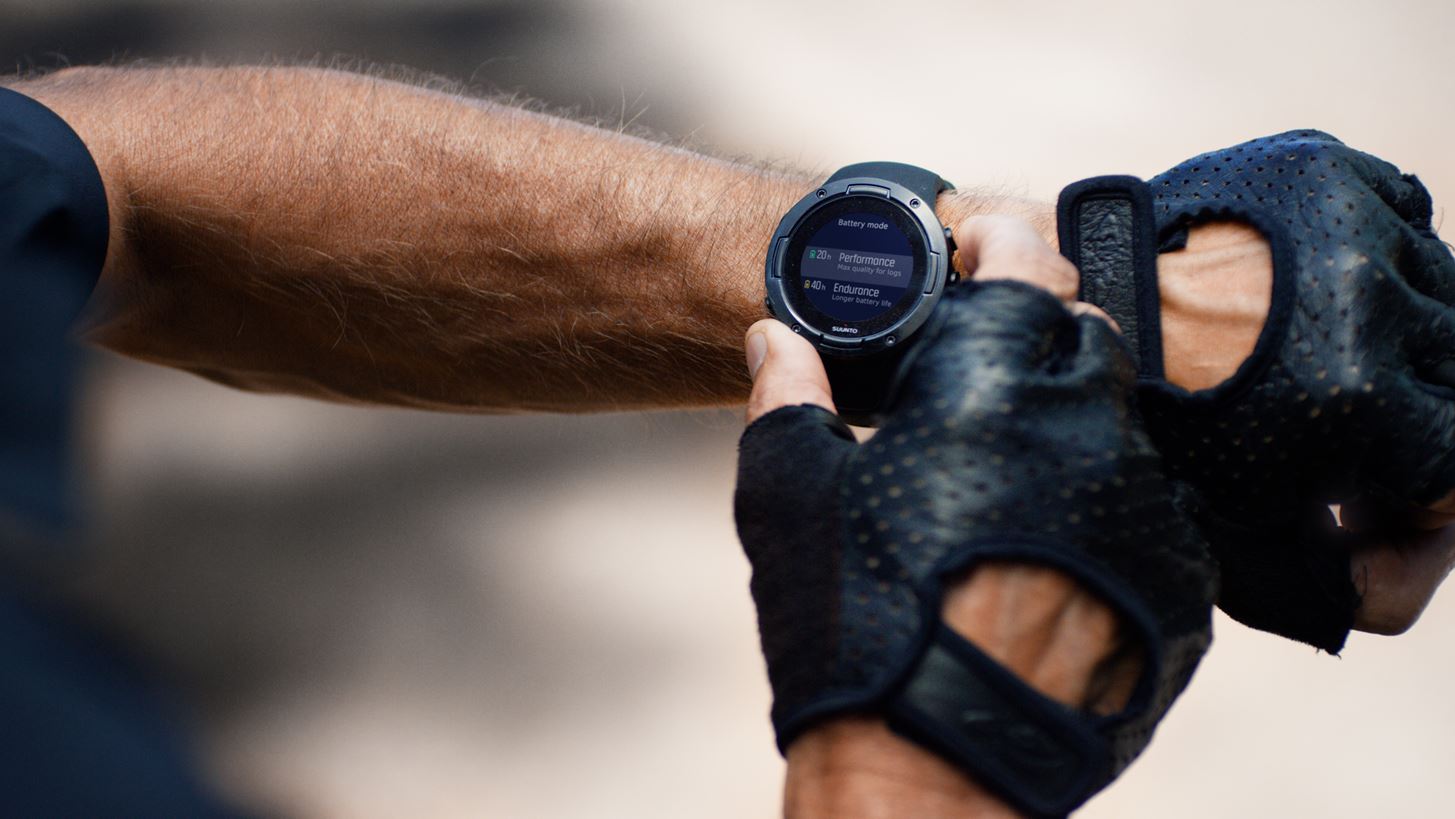 &#x3A4;&#x3BF; &#x3BD;&#x3AD;&#x3BF; Suunto 5 GPS Sports Watch &#x3C0;&#x3C1;&#x3BF;&#x3BF;&#x3C1;&#x3AF;&#x3B6;&#x3B5;&#x3C4;&#x3B1;&#x3B9; &#x3B3;&#x3B9;&#x3B1; &#x3C5;&#x3C8;&#x3B7;&#x3BB;&#x3AD;&#x3C2; &#x3B5;&#x3C0;&#x3B9;&#x3B4;&#x3CC;&#x3C3;&#x3B5;&#x3B9;&#x3C2;