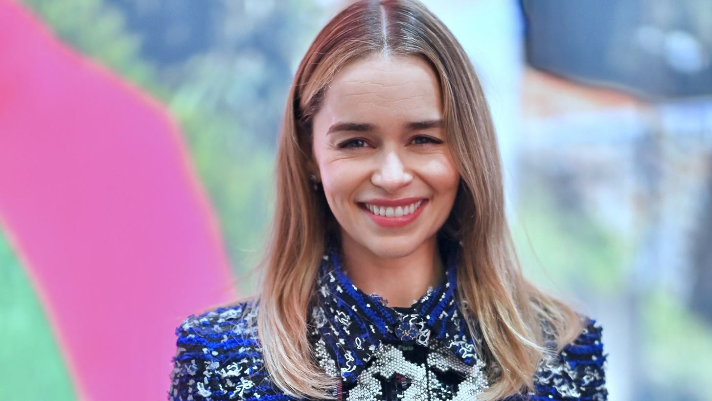 Emilia Clarke | &#x3A6;&#x3BF;&#x3B2;&#x3CC;&#x3C4;&#x3B1;&#x3BD; &#x3CC;&#x3C4;&#x3B9; &#x3B8;&#x3B1; &#x3C0;&#x3B5;&#x3B8;&#x3AC;&#x3BD;&#x3B5;&#x3B9; &#x3C3;&#x3C4;&#x3B1; &#x3B3;&#x3C5;&#x3C1;&#x3AF;&#x3C3;&#x3BC;&#x3B1;&#x3C4;&#x3B1; &#x3C4;&#x3BF;&#x3C5; Game of Thrones