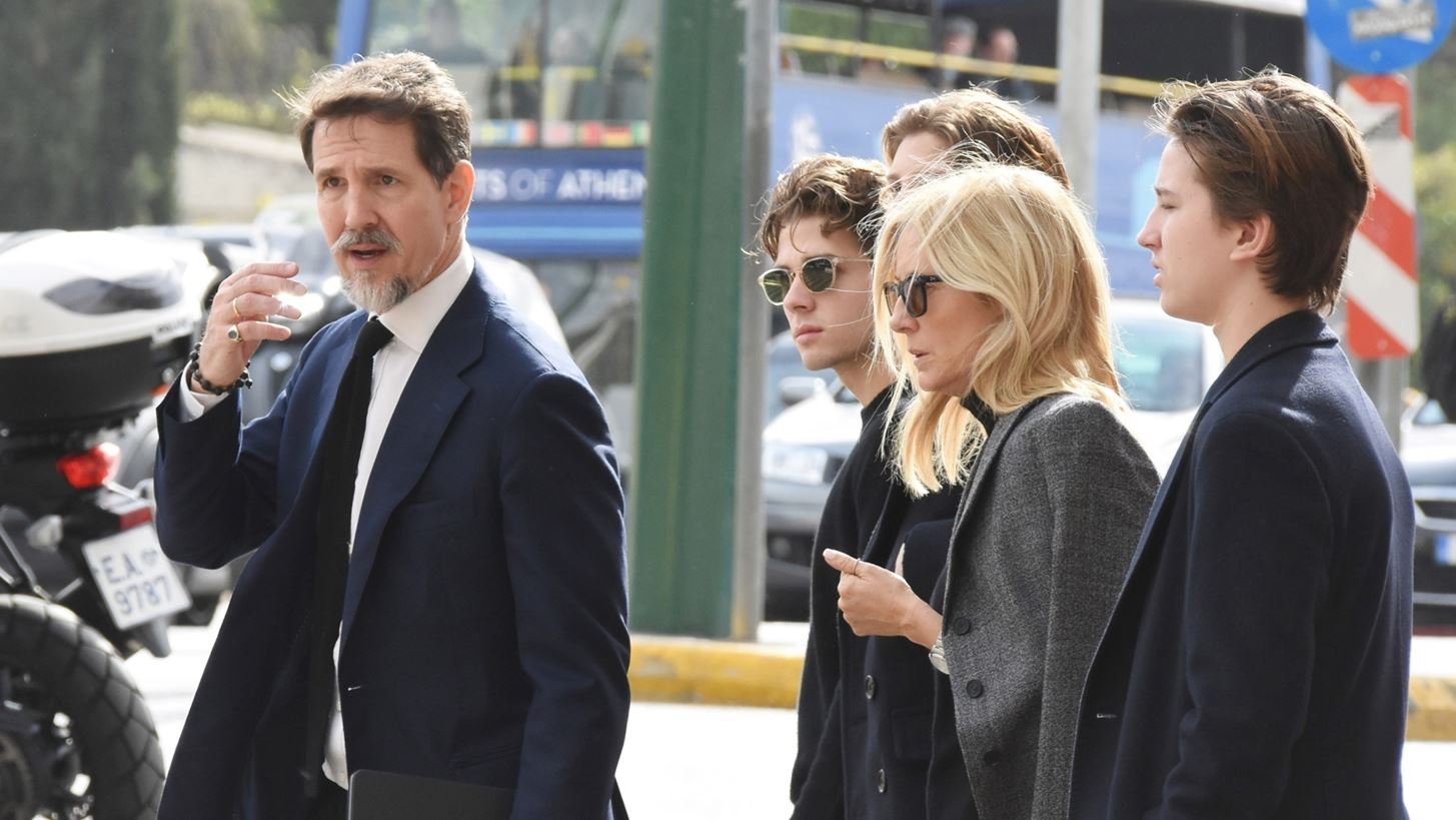 &#x391;&#x3C7;&#x3B9;&#x3BB;&#x3BB;&#x3AD;&#x3B1;&#x3C2; &#x39D;&#x3C4;&#x3B5; &#x393;&#x3BA;&#x3C1;&#x3B5;&#x3C2; | &#x395;&#x3C1;&#x3C9;&#x3C4;&#x3B5;&#x3C5;&#x3BC;&#x3AD;&#x3BD;&#x3BF;&#x3C2; &#x3BC;&#x3B5; &#x392;&#x3B5;&#x3BB;&#x3B3;&#x3AF;&#x3B4;&#x3B1; &#x3B7;&#x3B8;&#x3BF;&#x3C0;&#x3BF;&#x3B9;&#x3CC; &#x3BF; 25&#x3C7;&#x3C1;&#x3BF;&#x3BD;&#x3BF;&#x3C2; &#x3B3;&#x3B9;&#x3BF;&#x3C2; &#x3C4;&#x3BF;&#x3C5; &#x3A0;&#x3B1;&#x3CD;&#x3BB;&#x3BF;&#x3C5;;