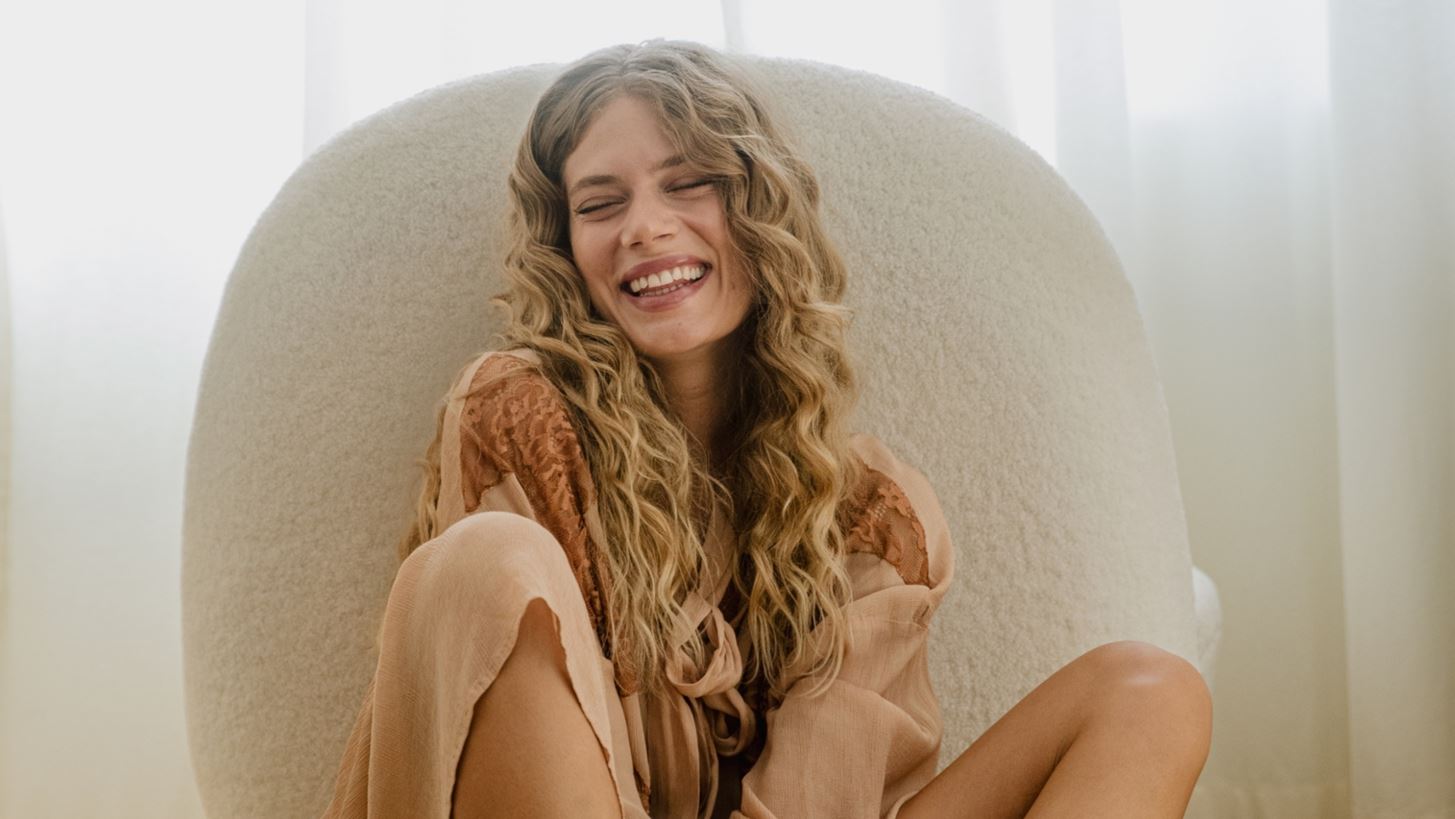 &#x397; &#x3C3;&#x3C5;&#x3BB;&#x3BB;&#x3BF;&#x3B3;&#x3AE; FW25 &#x3C4;&#x3B7;&#x3C2; SEVEN &#x3C6;&#x3AD;&#x3C1;&#x3BD;&#x3B5;&#x3B9; &#x3BD;&#x3AD;&#x3B1; &#x3C0;&#x3BD;&#x3BF;&#x3AE; &#x3C3;&#x3C4;&#x3BF; everyday chic
