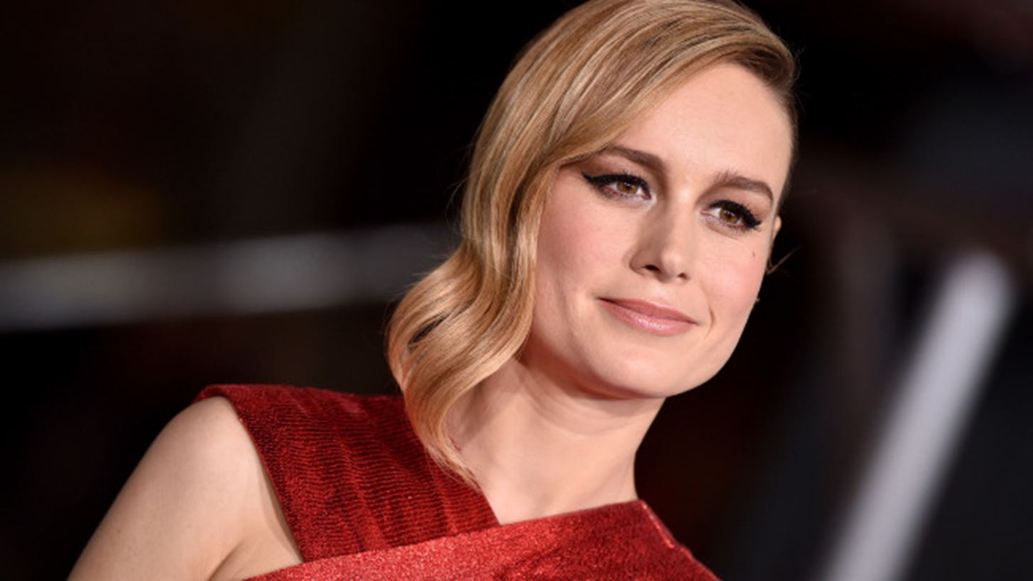 Brie Larson: &#x394;&#x3B5;&#x3C2; &#x3C4;&#x3B7; &#x3BC;&#x3B5;&#x3C4;&#x3B1;&#x3BC;&#x3CC;&#x3C1;&#x3C6;&#x3C9;&#x3C3;&#x3AE; &#x3C4;&#x3B7;&#x3C2; &#x3B3;&#x3B9;&#x3B1; &#x3C4;&#x3B7;&#x3BD; &#x3C4;&#x3B1;&#x3B9;&#x3BD;&#x3AF;&#x3B1; Captain Marvel