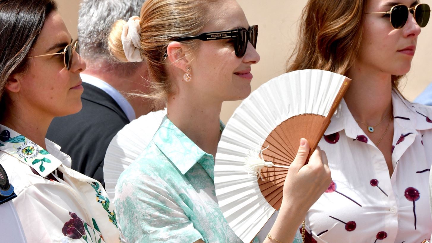 Beatrice Borromeo | &#x394;&#x3B7;&#x3BC;&#x3B9;&#x3BF;&#x3CD;&#x3C1;&#x3B3;&#x3B7;&#x3C3;&#x3B5; &#x3C4;&#x3BF; &#x3C0;&#x3B9;&#x3BF; &#x3BA;&#x3B1;&#x3BB;&#x3BF;&#x3BA;&#x3B1;&#x3B9;&#x3C1;&#x3B9;&#x3BD;&#x3CC; look &#x3BC;&#x3B5; &#x3AD;&#x3BD;&#x3B1; summer dress