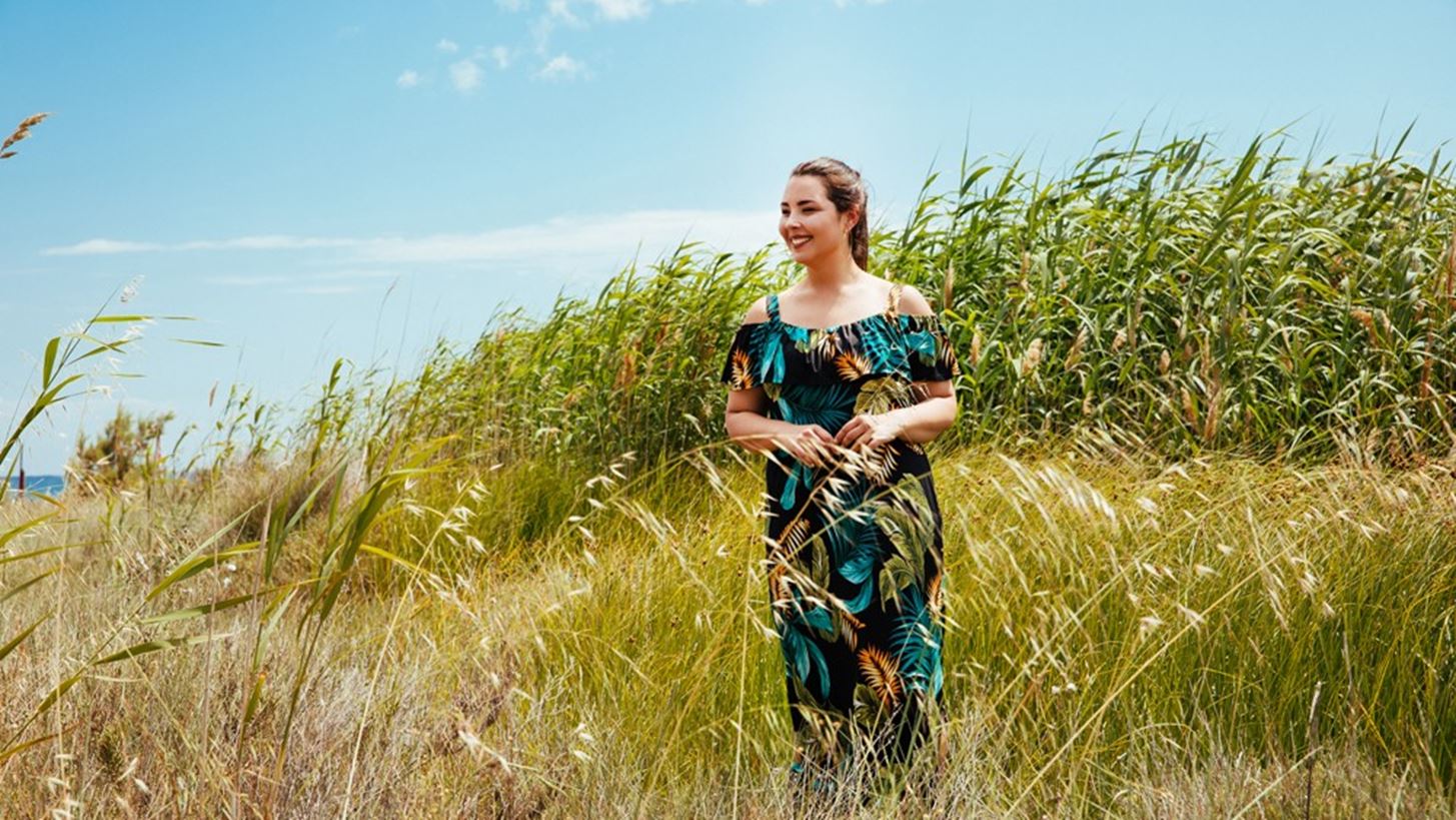 Βρήκαμε τα πιο ωραία καλοκαιρινά ρούχα για κορίτσια με καμπύλες