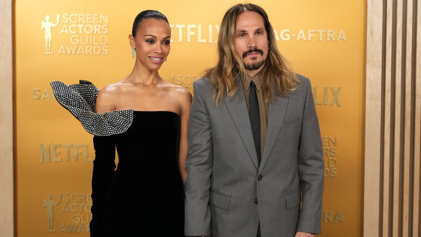 Zoe Salda&#xF1;a | &#x397; &#x3C3;&#x3C4;&#x3B9;&#x3B3;&#x3BC;&#x3AE; &#x3C0;&#x3BF;&#x3C5; &#x3BF; &#x3C3;&#x3CD;&#x3B6;&#x3C5;&#x3B3;&#x3CC;&#x3C2; &#x3C4;&#x3B7;&#x3C2; &#x3B4;&#x3B1;&#x3BA;&#x3C1;&#x3CD;&#x3B6;&#x3B5;&#x3B9; &#x3C3;&#x3C4;&#x3B1; SAG Awards
