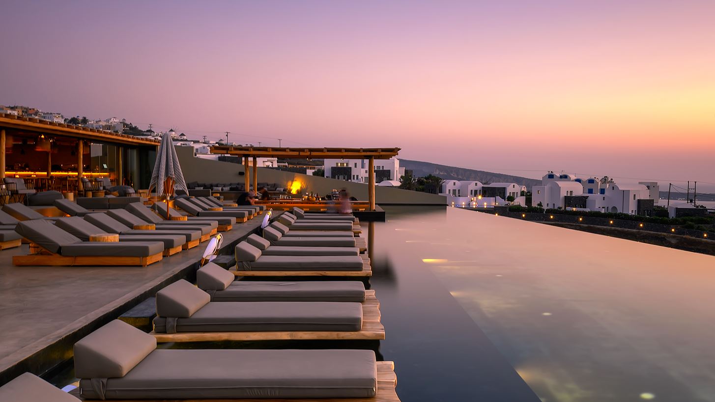 &#x3A4;&#x3BF; Pacman Sunset Restaurant-Bar &#x3C3;&#x3C5;&#x3C3;&#x3C4;&#x3AE;&#x3BD;&#x3B5;&#x3B9; &#x3AD;&#x3BD;&#x3B1;&#x3BD; &#x3BE;&#x3B5;&#x3C7;&#x3C9;&#x3C1;&#x3B9;&#x3C3;&#x3C4;&#x3CC; lifestyle &#x3C0;&#x3C1;&#x3BF;&#x3BF;&#x3C1;&#x3B9;&#x3C3;&#x3BC;&#x3CC; &#x3C3;&#x3C4;&#x3B7;&#x3BD; &#x3BA;&#x3B1;&#x3C1;&#x3B4;&#x3B9;&#x3AC; &#x3C4;&#x3B7;&#x3C2; &#x3A3;&#x3B1;&#x3BD;&#x3C4;&#x3BF;&#x3C1;&#x3AF;&#x3BD;&#x3B7;&#x3C2;