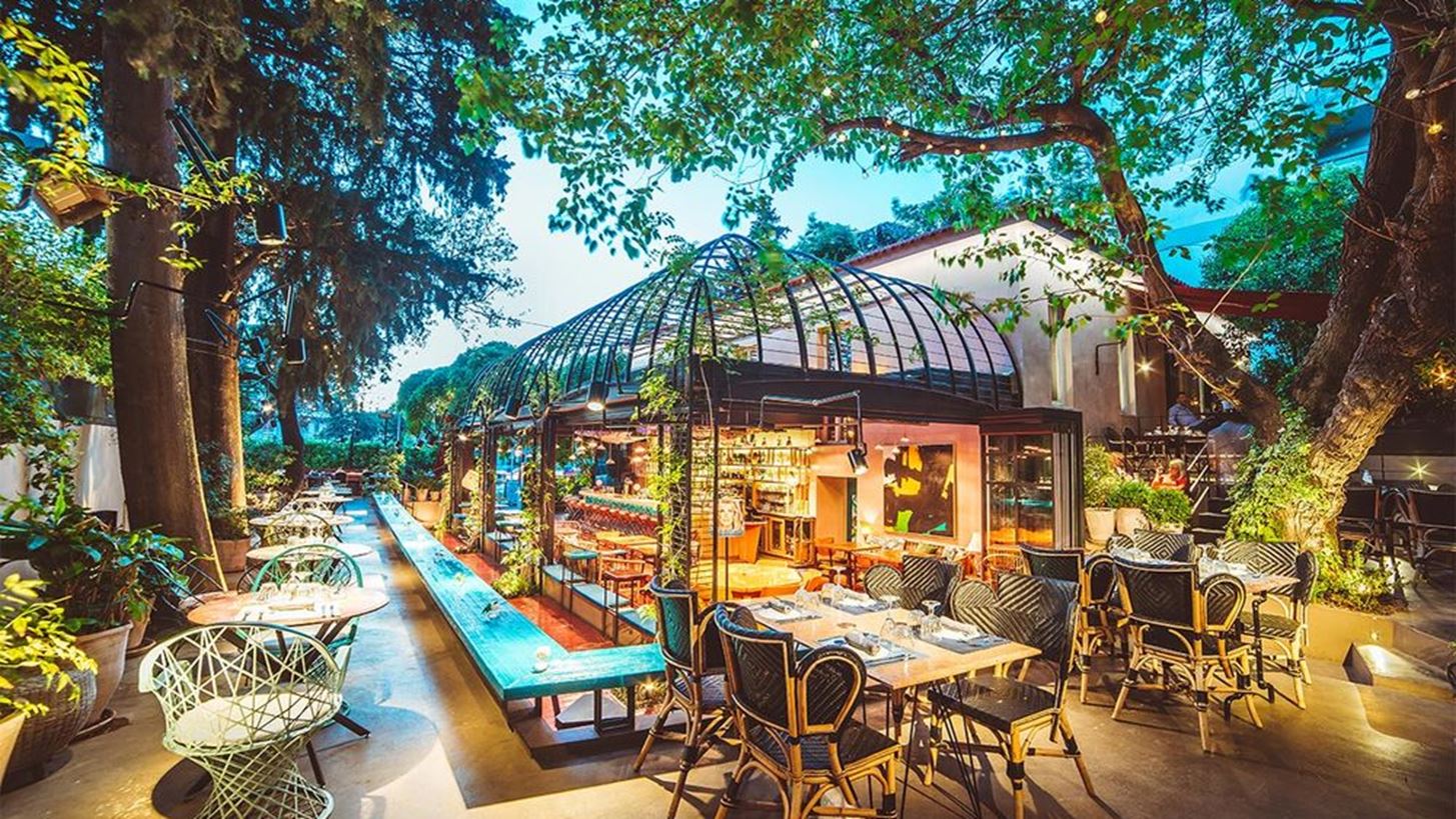 #Tidbits *: Μία Βραδιά στον Κήπο