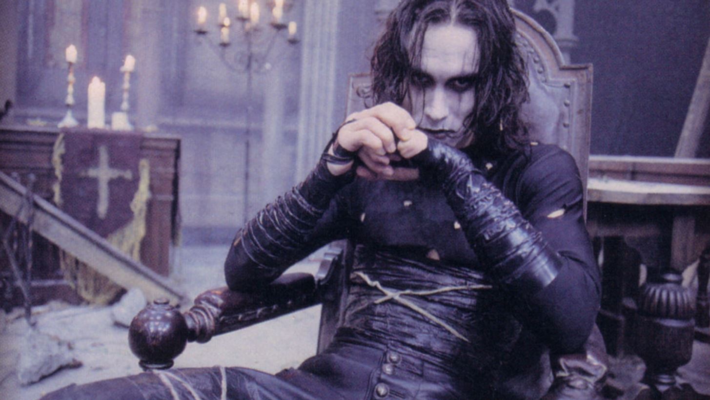 Brandon Lee | &#x397; &#x3B1;&#x3C1;&#x3C1;&#x3B1;&#x3B2;&#x3C9;&#x3BD;&#x3B9;&#x3B1;&#x3C3;&#x3C4;&#x3B9;&#x3BA;&#x3B9;&#x3AC; &#x3C4;&#x3BF;&#x3C5; &#x3B7;&#x3B8;&#x3BF;&#x3C0;&#x3BF;&#x3B9;&#x3BF;&#x3CD; &#x3C3;&#x3C0;&#x3AC;&#x3B5;&#x3B9; &#x3C4;&#x3B7; &#x3C3;&#x3B9;&#x3C9;&#x3C0;&#x3AE; &#x3C4;&#x3B7;&#x3C2; 28 &#x3C7;&#x3C1;&#x3CC;&#x3BD;&#x3B9;&#x3B1; &#x3BC;&#x3B5;&#x3C4;&#x3AC; &#x3C4;&#x3BF;&#x3BD; &#x3B8;&#x3AC;&#x3BD;&#x3B1;&#x3C4;&#x3CC; &#x3C4;&#x3BF;&#x3C5; &#x3BC;&#x3B5; &#x3B1;&#x3C6;&#x3BF;&#x3C1;&#x3BC;&#x3AE; &#x3C4;&#x3BF; &#x3B1;&#x3C4;&#x3CD;&#x3C7;&#x3B7;&#x3BC;&#x3B1; &#x3C3;&#x3C4;&#x3B1; &#x3B3;&#x3C5;&#x3C1;&#x3AF;&#x3C3;&#x3BC;&#x3B1;&#x3C4;&#x3B1; &#x3C4;&#x3BF;&#x3C5; Rust