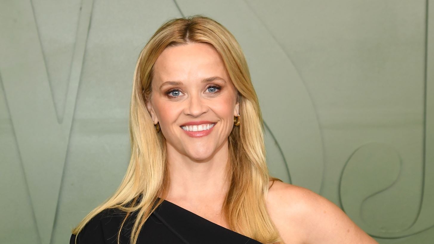 &#x3A0;&#x3BF;&#x3B9;&#x3BF;&#x3C2; &#x3B5;&#x3AF;&#x3BD;&#x3B1;&#x3B9; &#x3BF; &#x3BD;&#x3AD;&#x3BF;&#x3C2; &#x3AD;&#x3C1;&#x3C9;&#x3C4;&#x3B1;&#x3C2; &#x3C4;&#x3B7;&#x3C2; Reese Witherspoon;