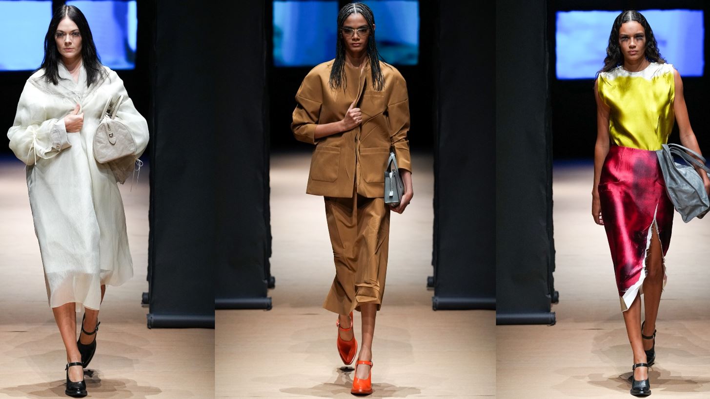 Prada SS&#x27;23 | &#x3A4;&#x3BF; &#x3B1;&#x3C5;&#x3C3;&#x3C4;&#x3B7;&#x3C1;&#x3CC; tailoring &#x3BA;&#x3B1;&#x3B9; &#x3BF; &#x3BA;&#x3C1;&#x3C5;&#x3C6;&#x3CC;&#x3C2; &#x3C1;&#x3BF;&#x3BC;&#x3B1;&#x3BD;&#x3C4;&#x3B9;&#x3C3;&#x3BC;&#x3CC;&#x3C2; &#x3C3;&#x3C4;&#x3B7; &#x3BD;&#x3AD;&#x3B1; &#x3C3;&#x3C5;&#x3BB;&#x3BB;&#x3BF;&#x3B3;&#x3AE; &#x3C4;&#x3BF;&#x3C5; &#x3BF;&#x3AF;&#x3BA;&#x3BF;&#x3C5;