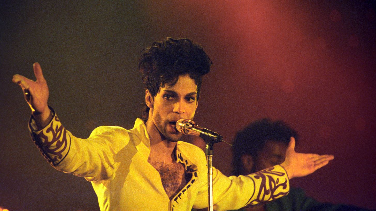 &#x3A4;&#x3BF; &#x3BD;&#x3AD;&#x3BF; &#x3AC;&#x3BB;&#x3BC;&#x3C0;&#x3BF;&#x3C5;&#x3BC; &#x3C4;&#x3BF;&#x3C5; Prince &quot;Welcome 2 America&quot; &#x3B8;&#x3B1; &#x3BA;&#x3C5;&#x3BA;&#x3BB;&#x3BF;&#x3C6;&#x3BF;&#x3C1;&#x3AE;&#x3C3;&#x3B5;&#x3B9; &#x3C4;&#x3BF;&#x3BD; &#x399;&#x3BF;&#x3CD;&#x3BB;&#x3B9;&#x3BF;