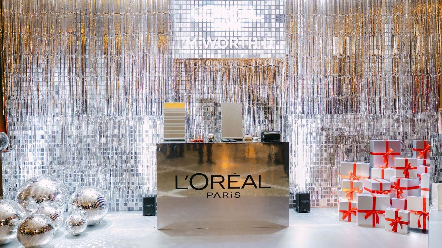 Η L'Oréal Paris σκόρπισε λάμψη στο Madame Figaro Festive Kick-Off Party