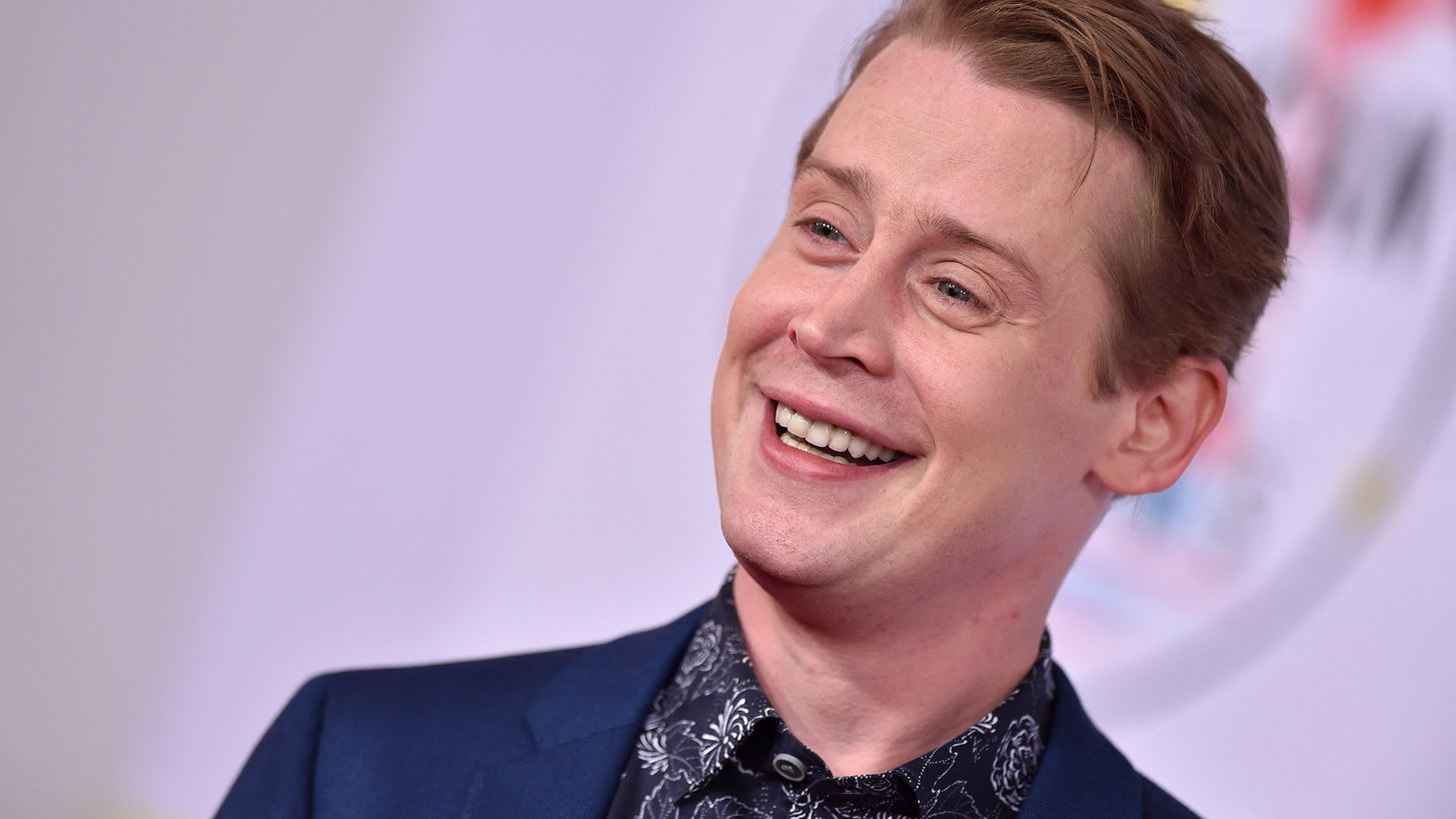 Macaulay Culkin | H &#x3C0;&#x3C1;&#x3CE;&#x3C4;&#x3B7; &#x3C6;&#x3C9;&#x3C4;&#x3BF;&#x3B3;&#x3C1;&#x3B1;&#x3C6;&#x3AF;&#x3B1; &#x3B1;&#x3C0;&#x3CC; &#x3C4;&#x3BF; &#x3C3;&#x3B5;&#x3C4; &#x3C4;&#x3BF;&#x3C5; American Horror Story