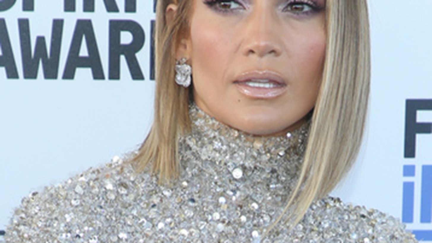 Jennifer Lopez | &#x3A0;&#x3CE;&#x3C2; &#x3B4;&#x3B9;&#x3B1;&#x3C0;&#x3C1;&#x3B1;&#x3B3;&#x3BC;&#x3B1;&#x3C4;&#x3B5;&#x3CD;&#x3C4;&#x3B7;&#x3BA;&#x3B5; &#x3C4;&#x3BF;&#x3BD; &#x3C5;&#x3C8;&#x3B7;&#x3BB;&#x3CC; &#x3BC;&#x3B9;&#x3C3;&#x3B8;&#x3CC; &#x3C4;&#x3B7;&#x3C2; &#x3C3;&#x3C4;&#x3BF; The Wedding Planner