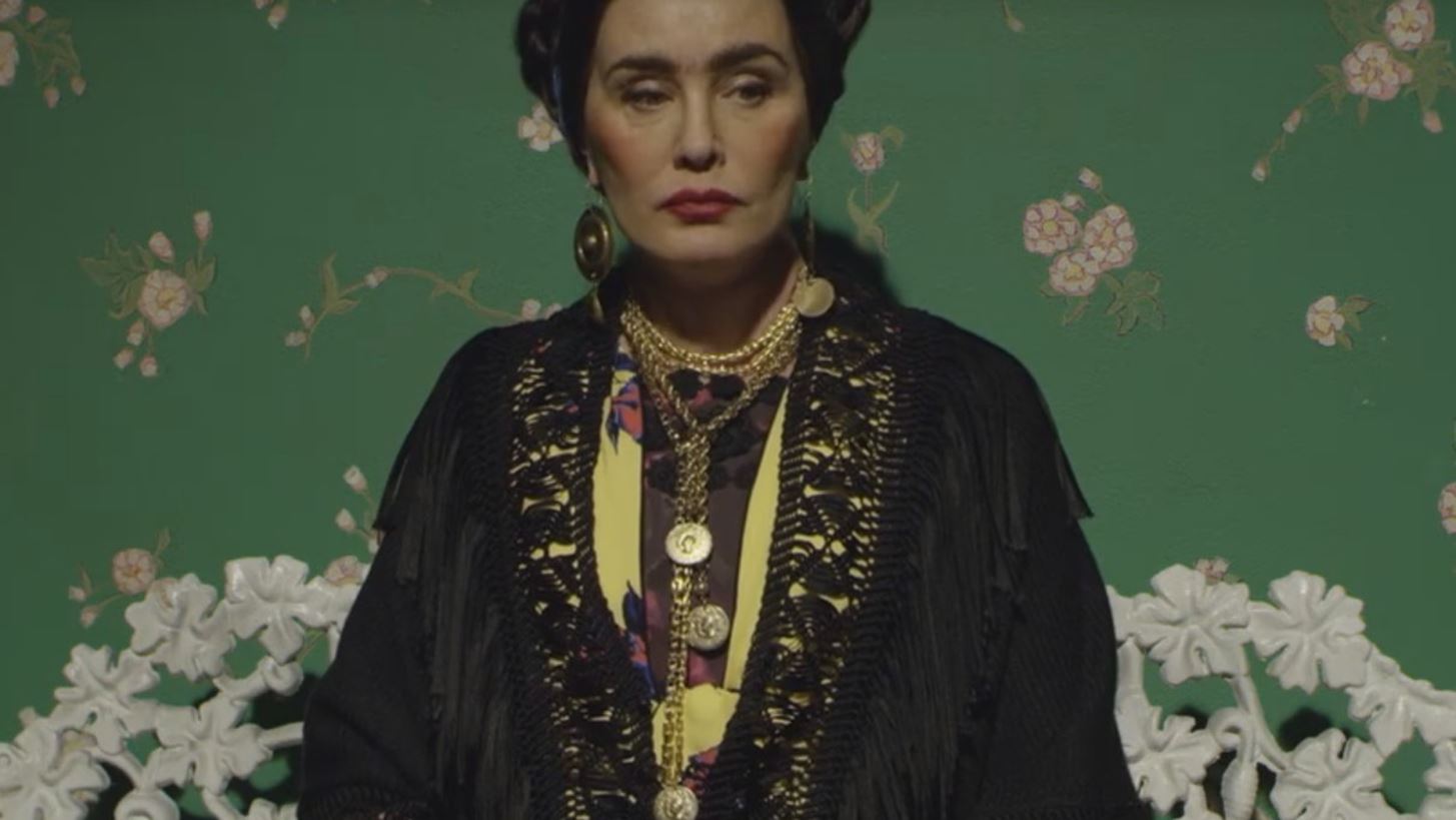 H Jessica Lange &#x3BC;&#x3B5;&#x3C4;&#x3B1;&#x3BC;&#x3BF;&#x3C1;&#x3C6;&#x3CE;&#x3BD;&#x3B5;&#x3C4;&#x3B1;&#x3B9; &#x3C3;&#x3B5; 8 &#x3B5;&#x3BC;&#x3B2;&#x3BB;&#x3B7;&#x3BC;&#x3B1;&#x3C4;&#x3B9;&#x3BA;&#x3AD;&#x3C2; &#x3B3;&#x3C5;&#x3BD;&#x3B1;&#x3AF;&#x3BA;&#x3B5;&#x3C2; &#x3C0;&#x3BF;&#x3C5; &#x3AD;&#x3B3;&#x3C1;&#x3B1;&#x3C8;&#x3B1;&#x3BD; &#x3B9;&#x3C3;&#x3C4;&#x3BF;&#x3C1;&#x3AF;&#x3B1;