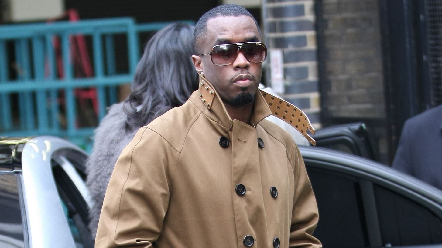 Diddy | &#x397; &#x3B4;&#x3AF;&#x3BA;&#x3B7; &#x3C4;&#x3BF;&#x3C5; &#x3BF;&#x3C1;&#x3AF;&#x3C3;&#x3C4;&#x3B7;&#x3BA;&#x3B5; &#x3C4;&#x3B7;&#x3BD; &#x3AF;&#x3B4;&#x3B9;&#x3B1; &#x3BC;&#x3AD;&#x3C1;&#x3B1; &#x3BC;&#x3B5; &#x3C4;&#x3BF; Met Gala 2025