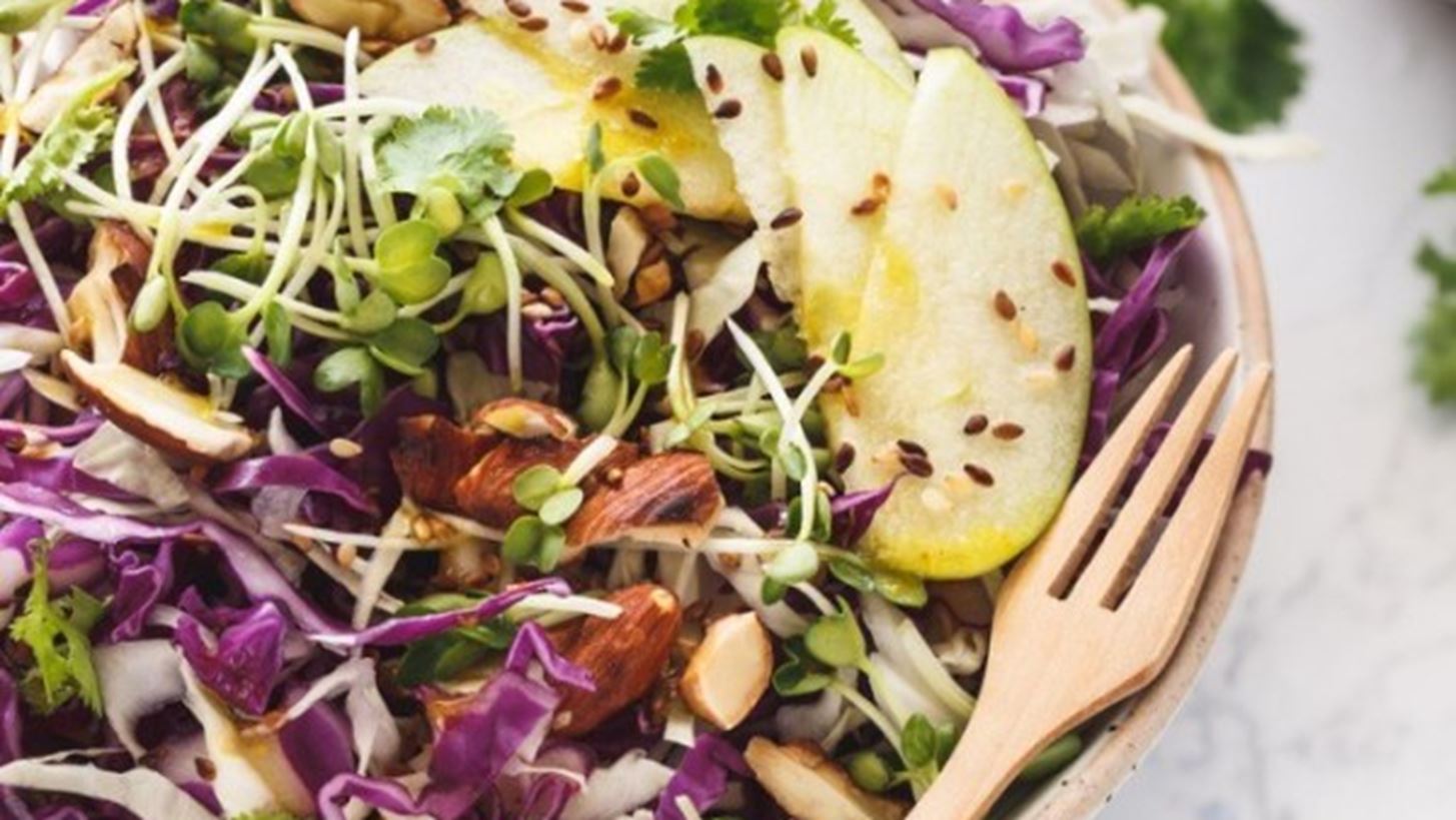 Γιατί να τρως κάθε μέρα σαλάτα; Υπάρχουν 6 βασικοί λόγοι