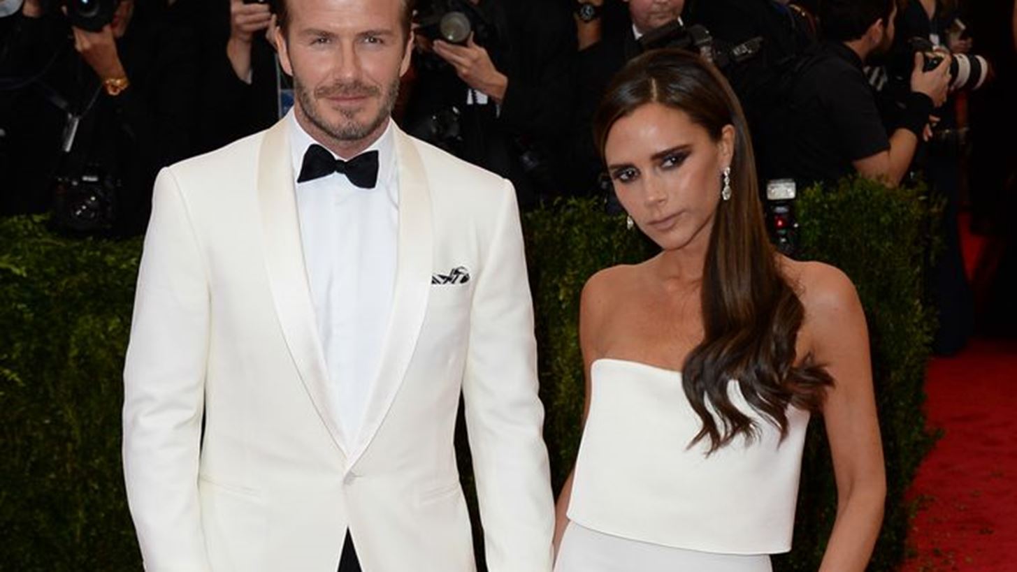 &#x3A0;&#x3BF;&#x3B9;&#x3BF; &#x3BC;&#x3C5;&#x3C3;&#x3C4;&#x3B9;&#x3BA;&#x3CC; &#x3BA;&#x3C1;&#x3B1;&#x3C4;&#x3BF;&#x3CD;&#x3C3;&#x3B1;&#x3BD; &#x3BF; David &#x3BA;&#x3B1;&#x3B9; &#x3B7; Victoria Beckham &#x3B1;&#x3C0;&#x3CC; &#x3C4;&#x3BF; &#x3B3;&#x3B9;&#x3BF; &#x3C4;&#x3BF;&#x3C5;&#x3C2;;