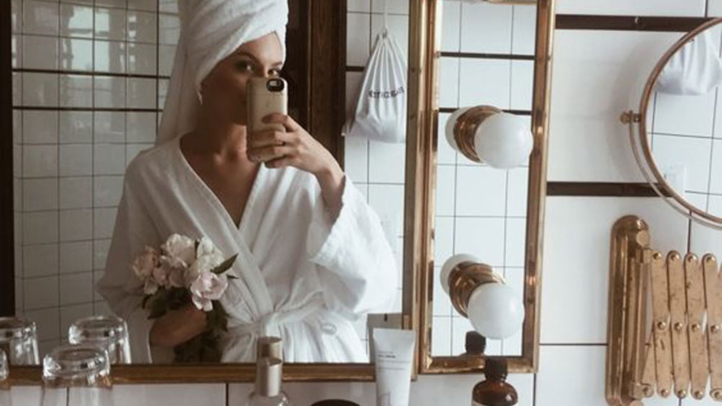 Beauty detox &#x3C4;&#x3CE;&#x3C1;&#x3B1;: &#x397; &#x3C3;&#x3C9;&#x3C3;&#x3C4;&#x3AE; &#x3B1;&#x3C0;&#x3BF;&#x3C4;&#x3BF;&#x3BE;&#x3AF;&#x3BD;&#x3C9;&#x3C3;&#x3B7; &#x3BC;&#x3B5;&#x3C4;&#x3AC; &#x3C4;&#x3B9;&#x3C2; &#x3B3;&#x3B9;&#x3BF;&#x3C1;&#x3C4;&#x3AD;&#x3C2;!